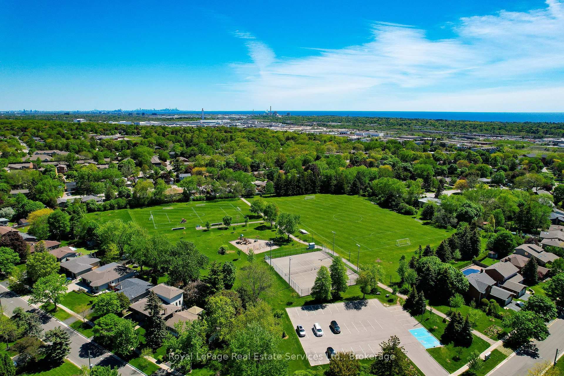 1359 White Oaks Boulevard Unit 1810 - Condo photo 31 of 32 in Oakville, Ontario