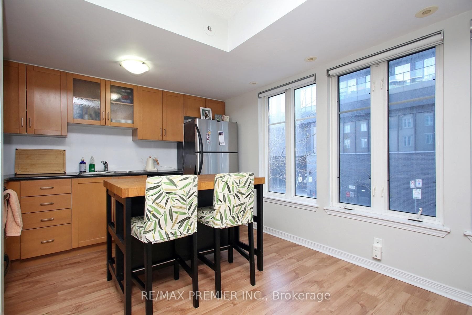 22 Western Battery Road Unit 109 - Condo photo 10 of 20 in Downtown Toronto / Waterfront, Ontario