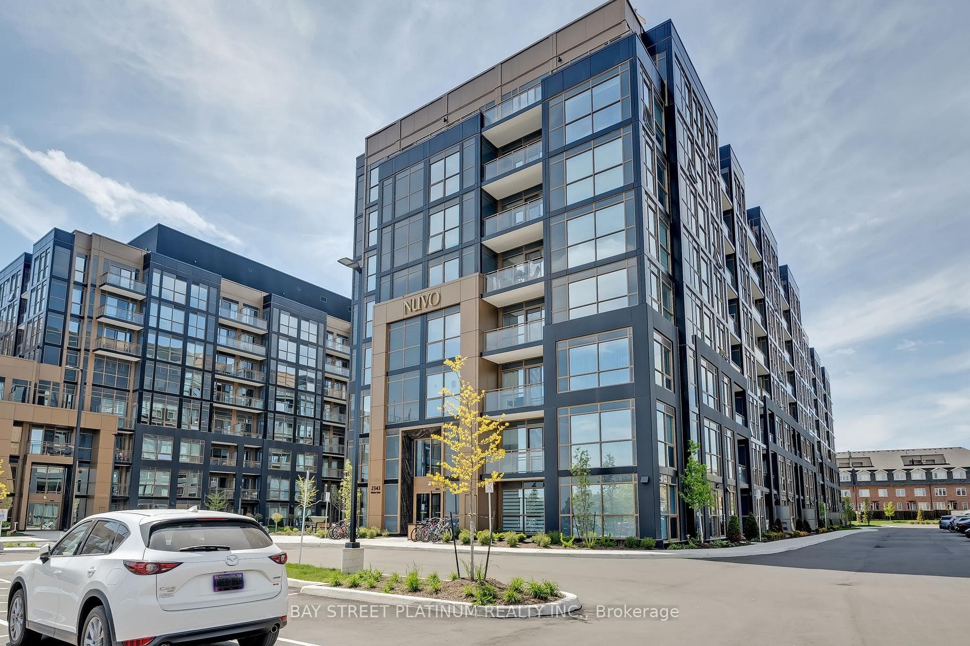 2343 KHALSA Gate Unit 537 - home for sale in Oakville, Ontario