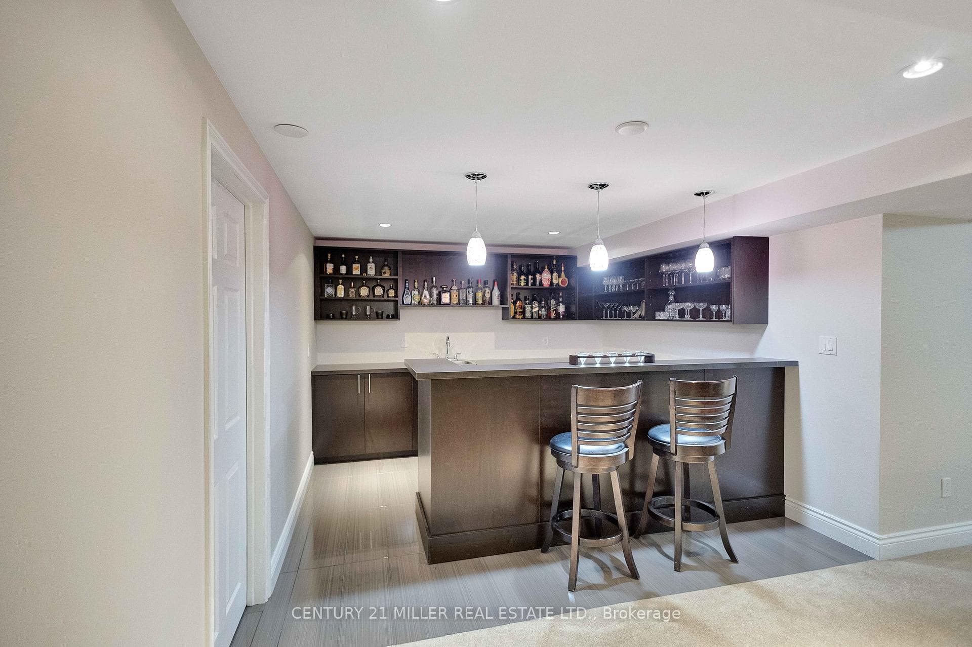 1398 Winterberry Drive - Detached photo 33 of 46 in Burlington, Ontario