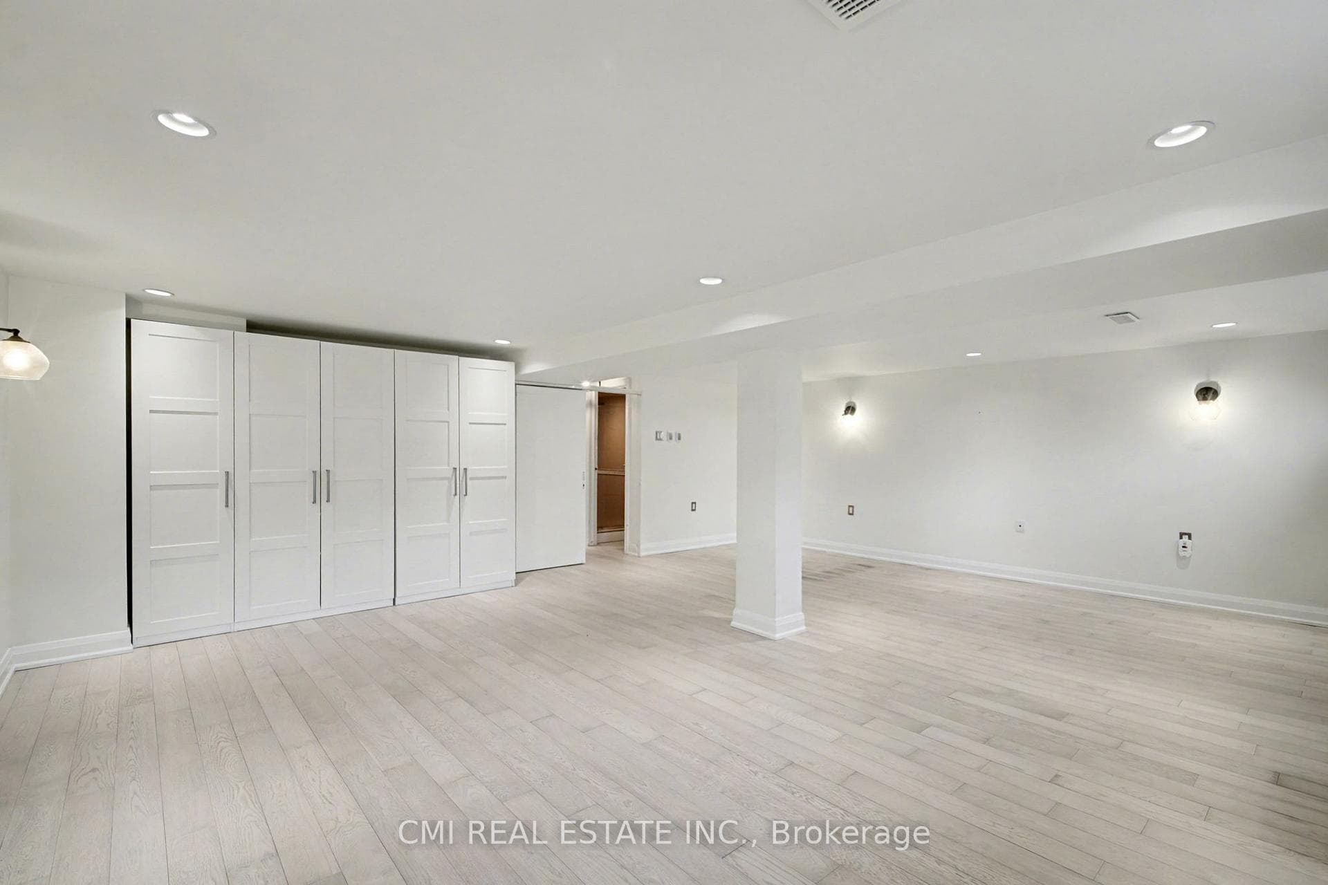 460 Martin Grove Road - Detached photo 29 of 38 in Etobicoke (Islington / Rexdale), Ontario