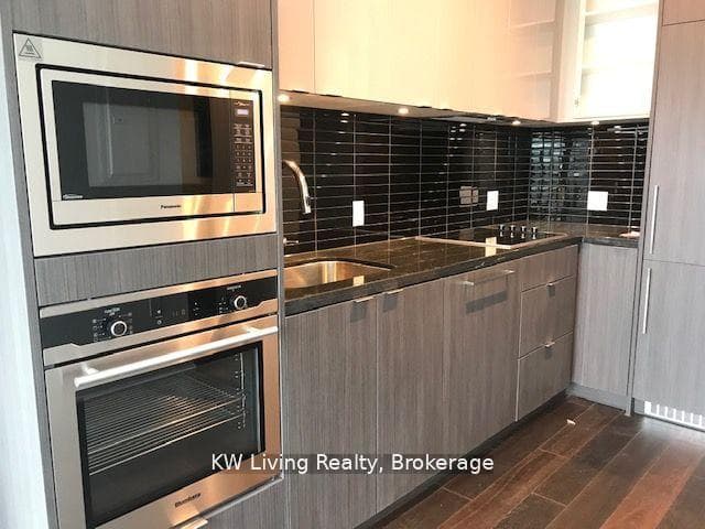 115 Blue Jays Way Unit 4001 - Condo photo 9 of 20 in Downtown Toronto / Waterfront, Ontario