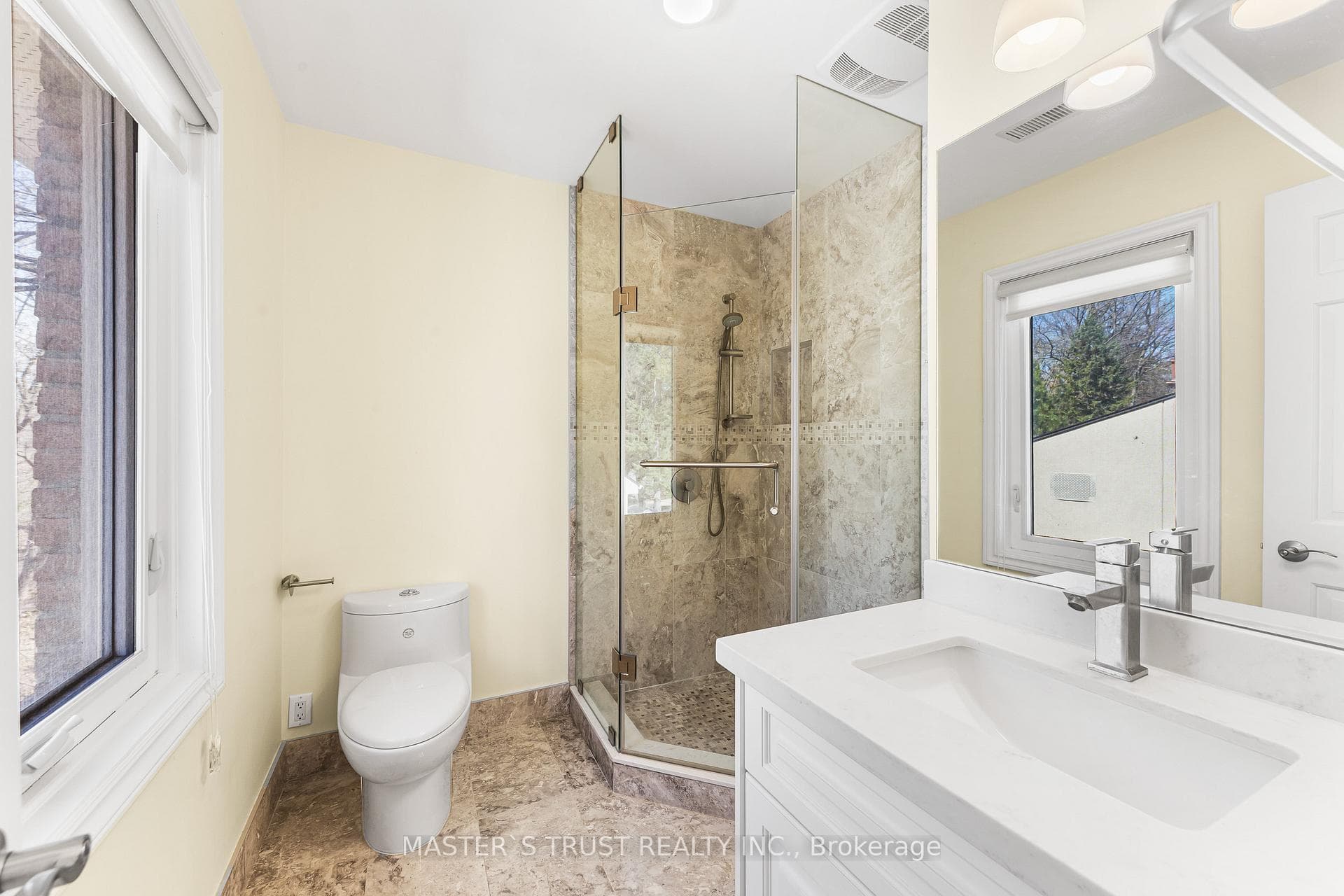 243 Burbank Drive - Detached photo 23 of 48 in Hillcrest Village / Bayview Village, Ontario