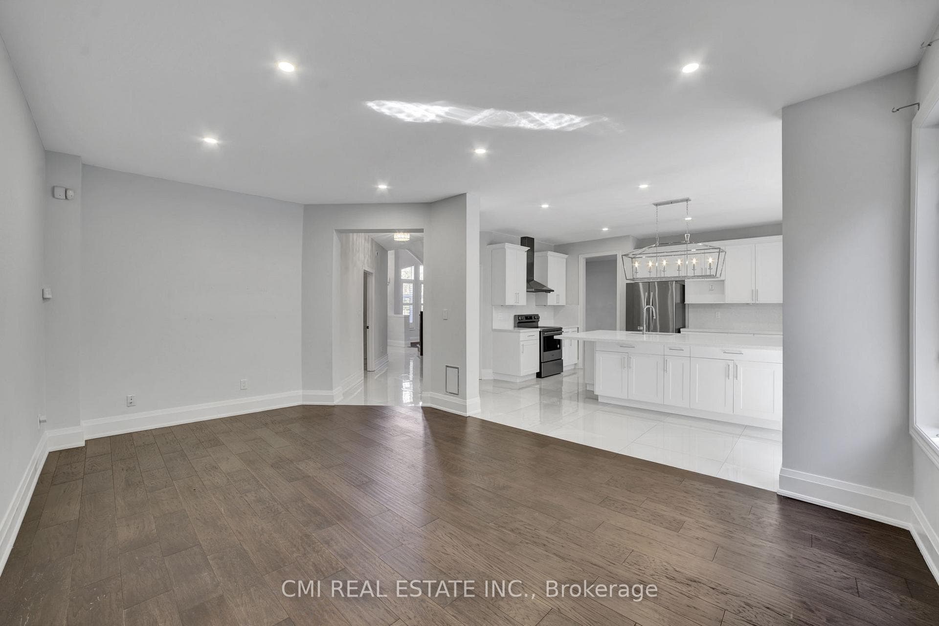 2171 Jardine Crescent - Detached photo 17 of 50 in Burlington, Ontario