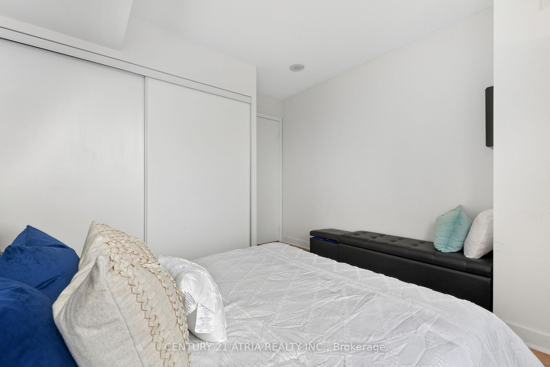 38 Lee Centre Drive Unit 908 - Condo photo 10 of 20 in Scarborough (West Hill / Highland Creek), Ontario