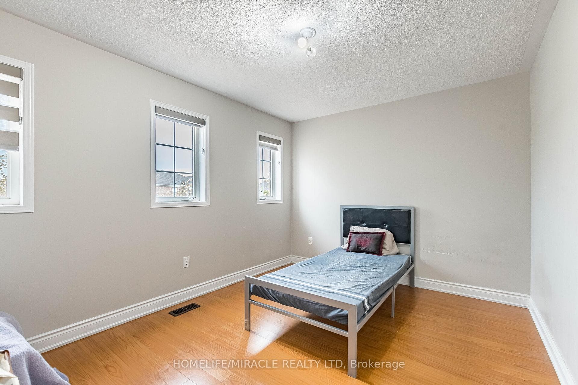 363 Van Kirk Drive - Detached photo 38 of 50 in Brampton, Ontario