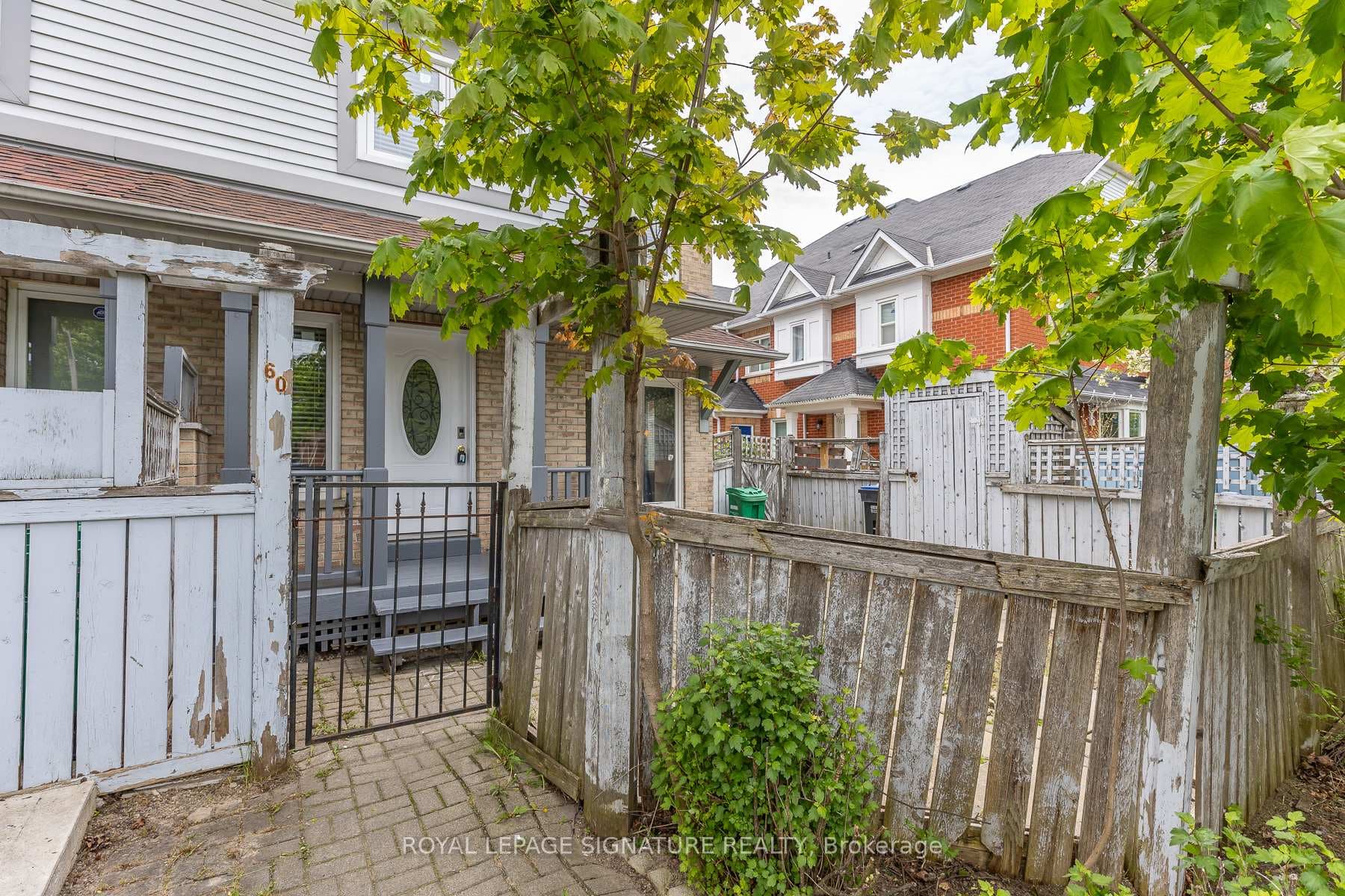 60 Blue Spruce Street - Townhouse photo 5 of 39 in Brampton, Ontario
