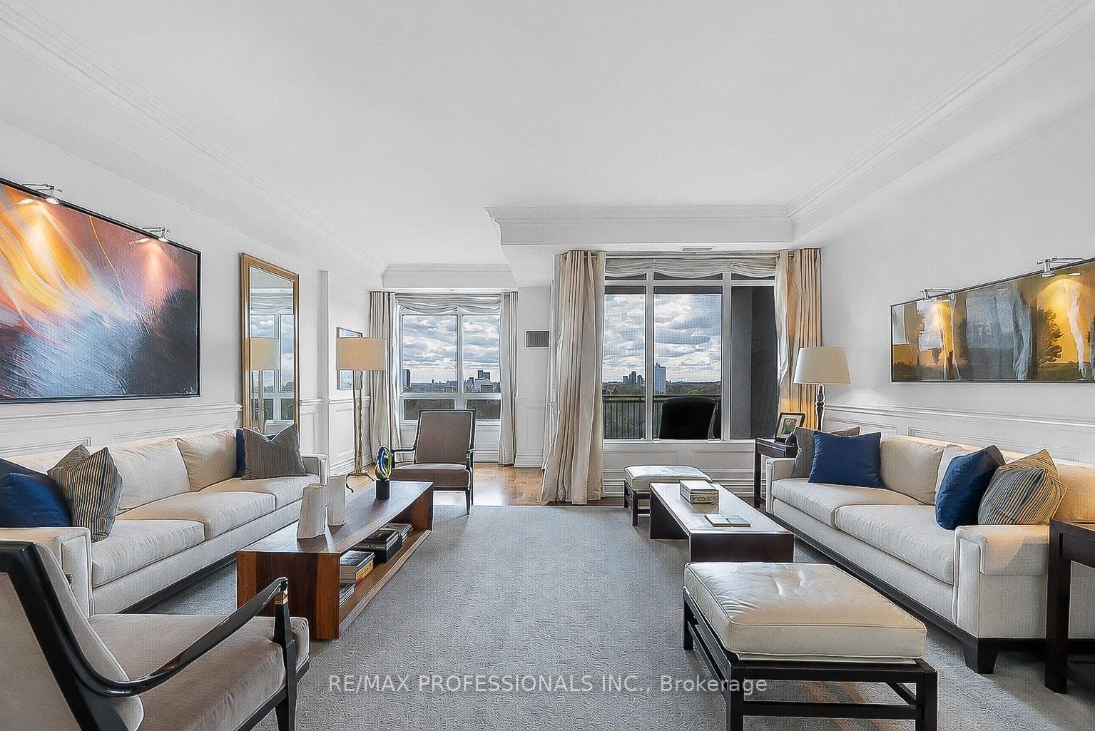 99 Avenue Road Unit SUBPH3 - Condo photo 11 of 50 in Annex / Yorkville / Summerhill, Ontario