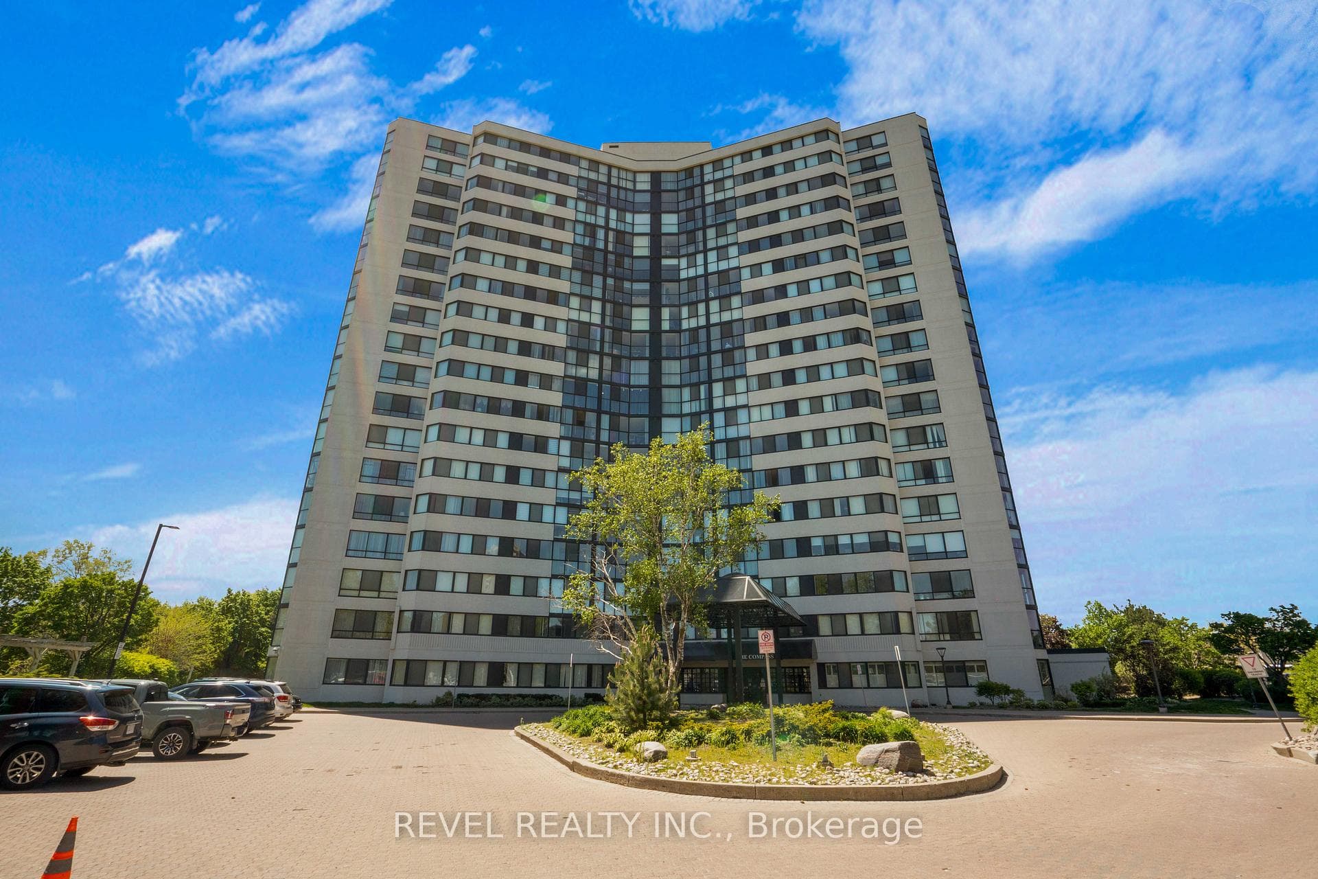 1360 Rathburn Road Unit 403 - Condo photo 23 of 31 in Mississauga, Ontario