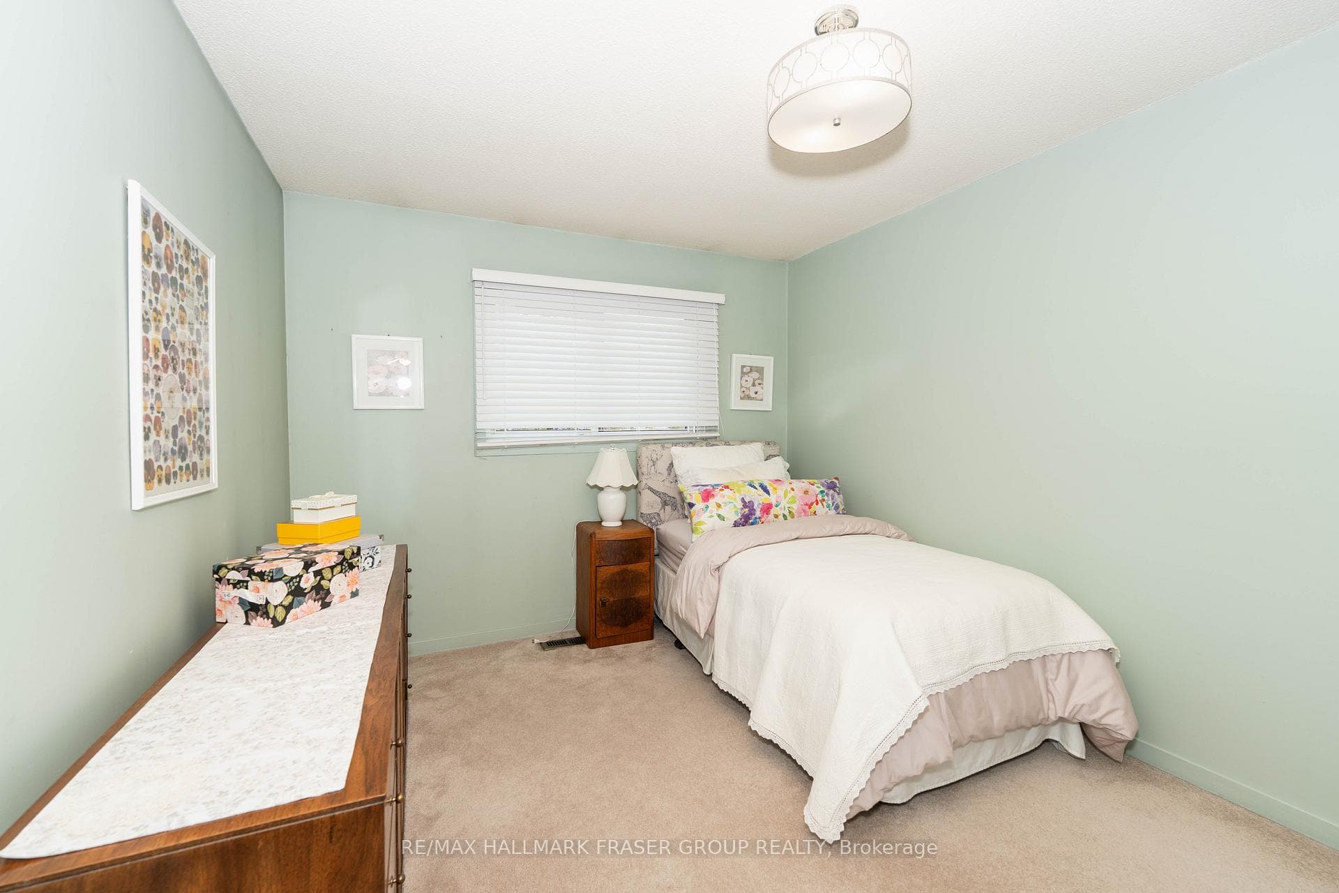 4 Coalport Drive - Detached photo 22 of 40 in Birch Cliff / Cliffside, Ontario