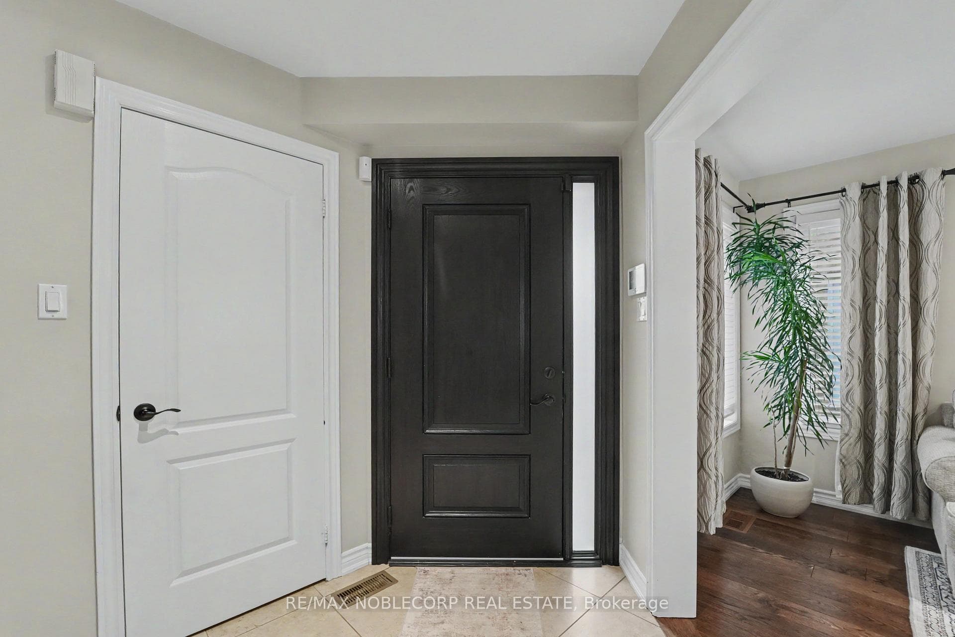 12 Waterbury Street - Detached photo 12 of 48 in Caledon, Ontario