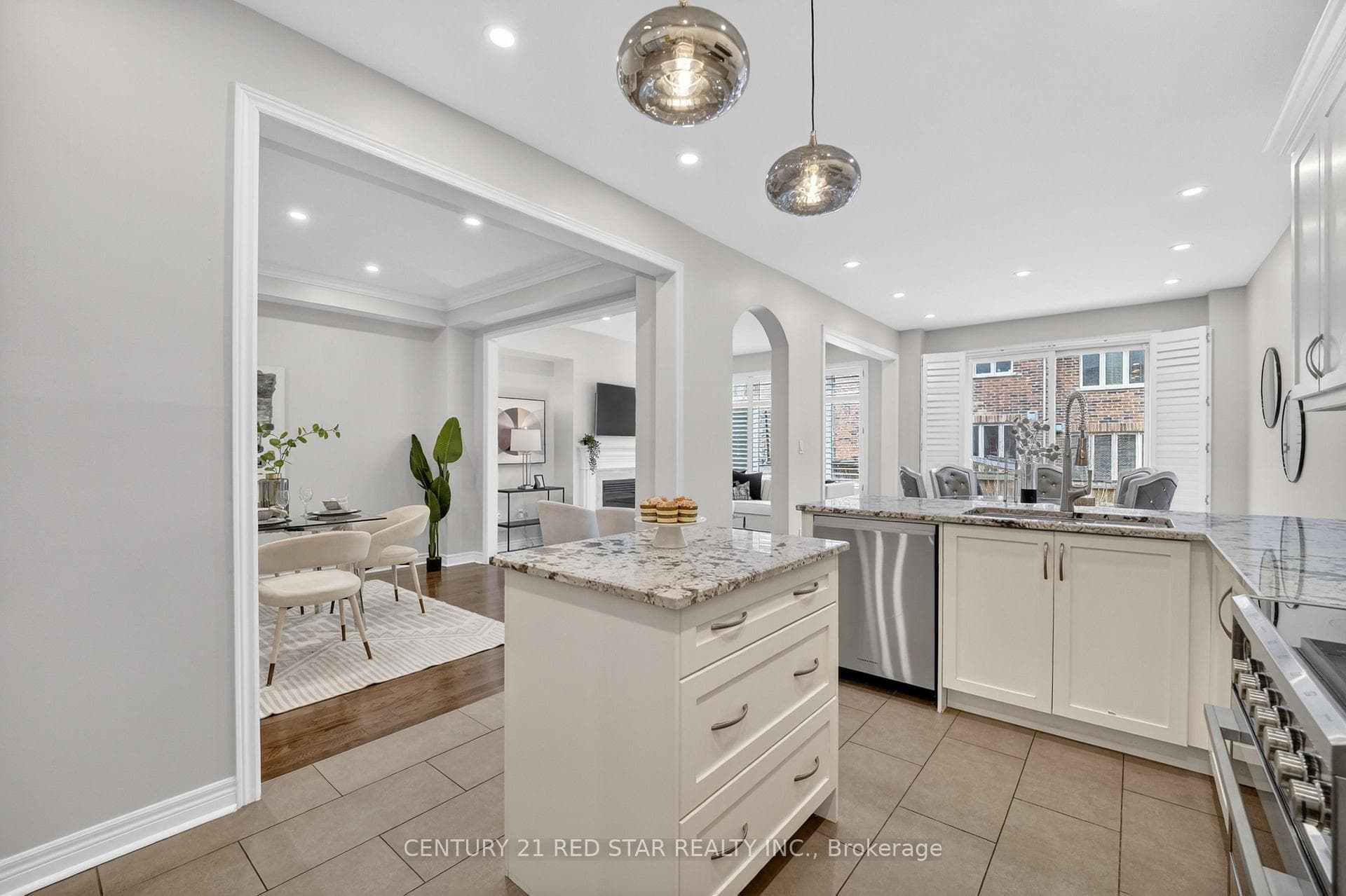 2416 Village Common - Townhouse photo 12 of 50 in Oakville, Ontario