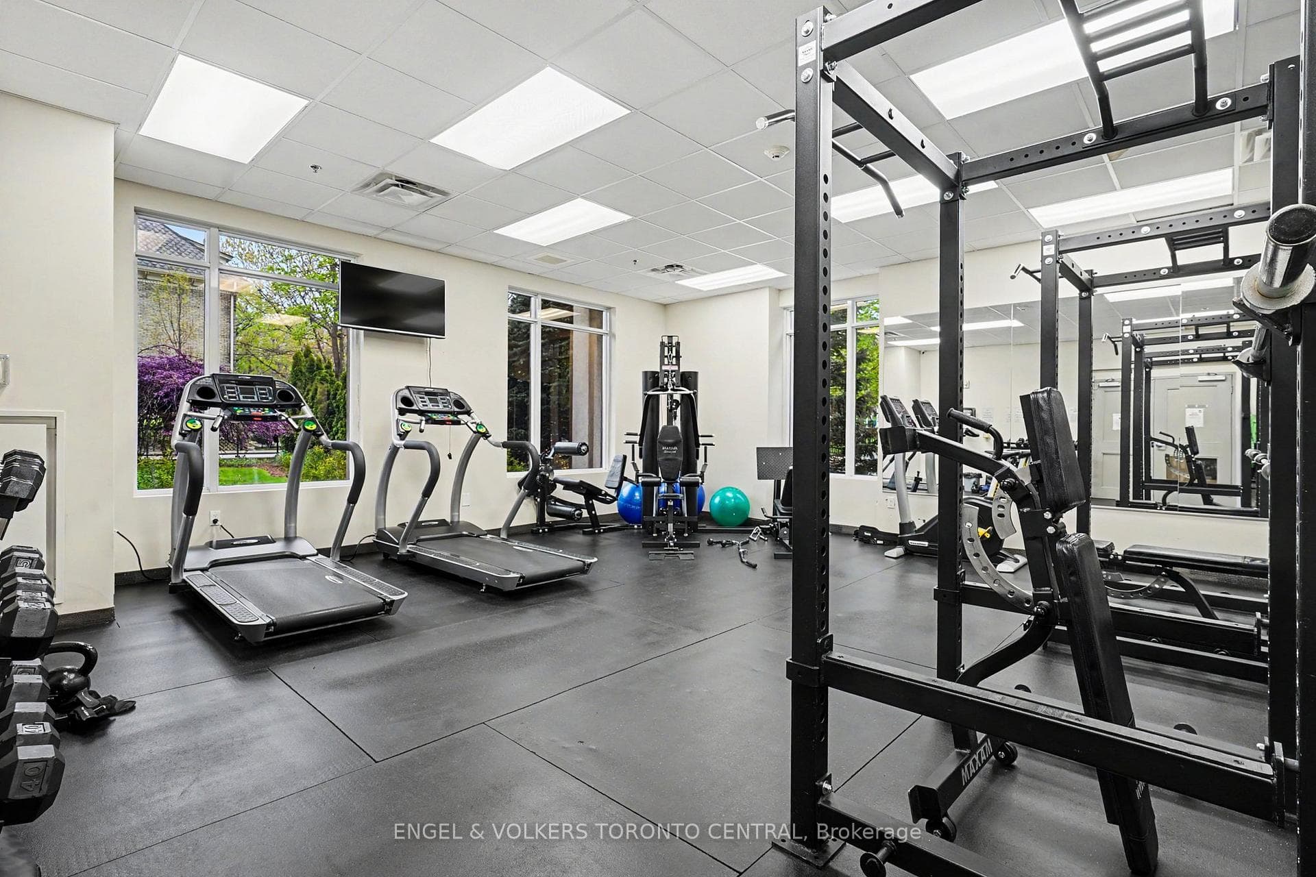90 Charlton Avenue Unit 706 - Condo photo 14 of 20 in Hamilton, Ontario