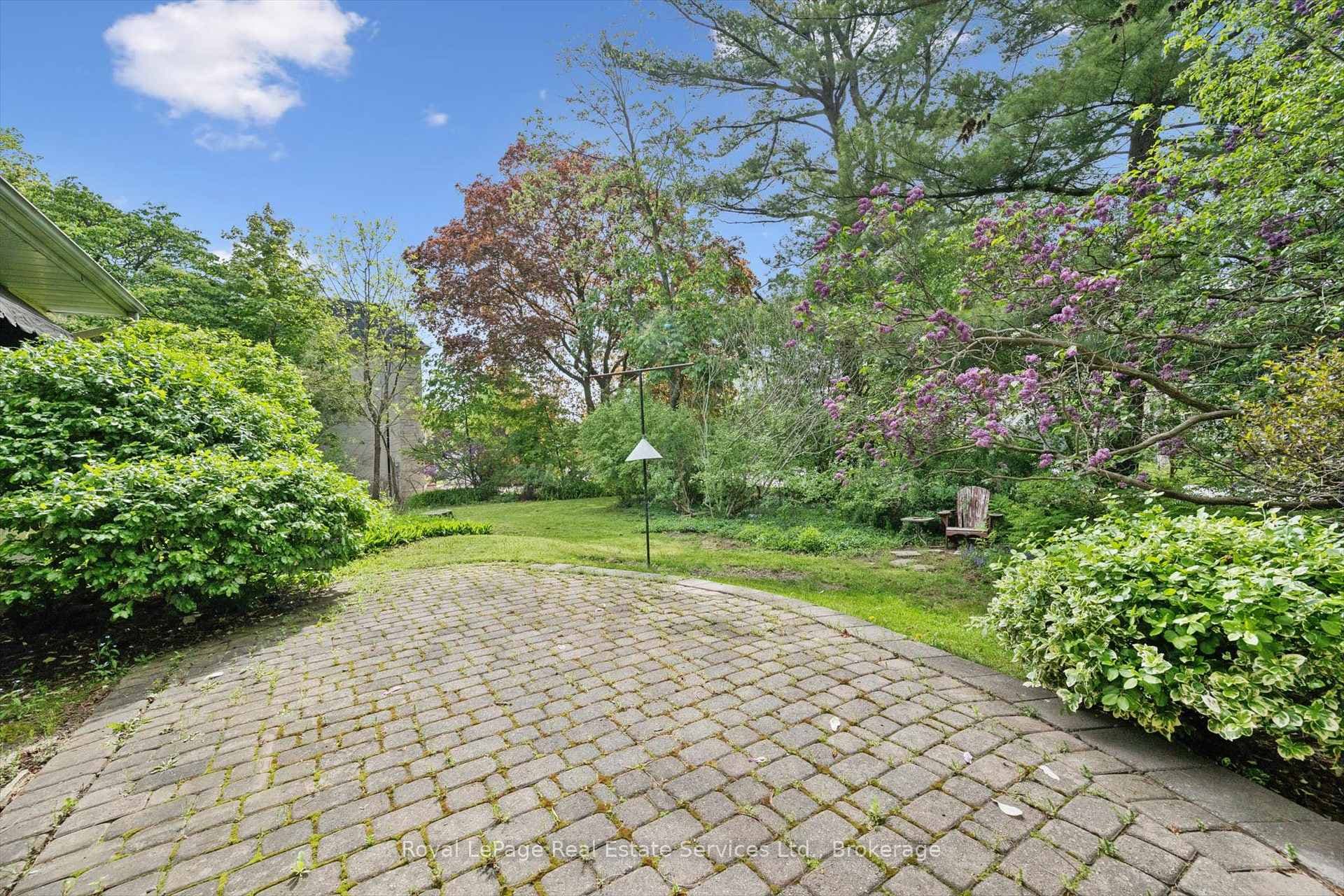 1118 Melvin Avenue - Detached photo 6 of 26 in Oakville, Ontario