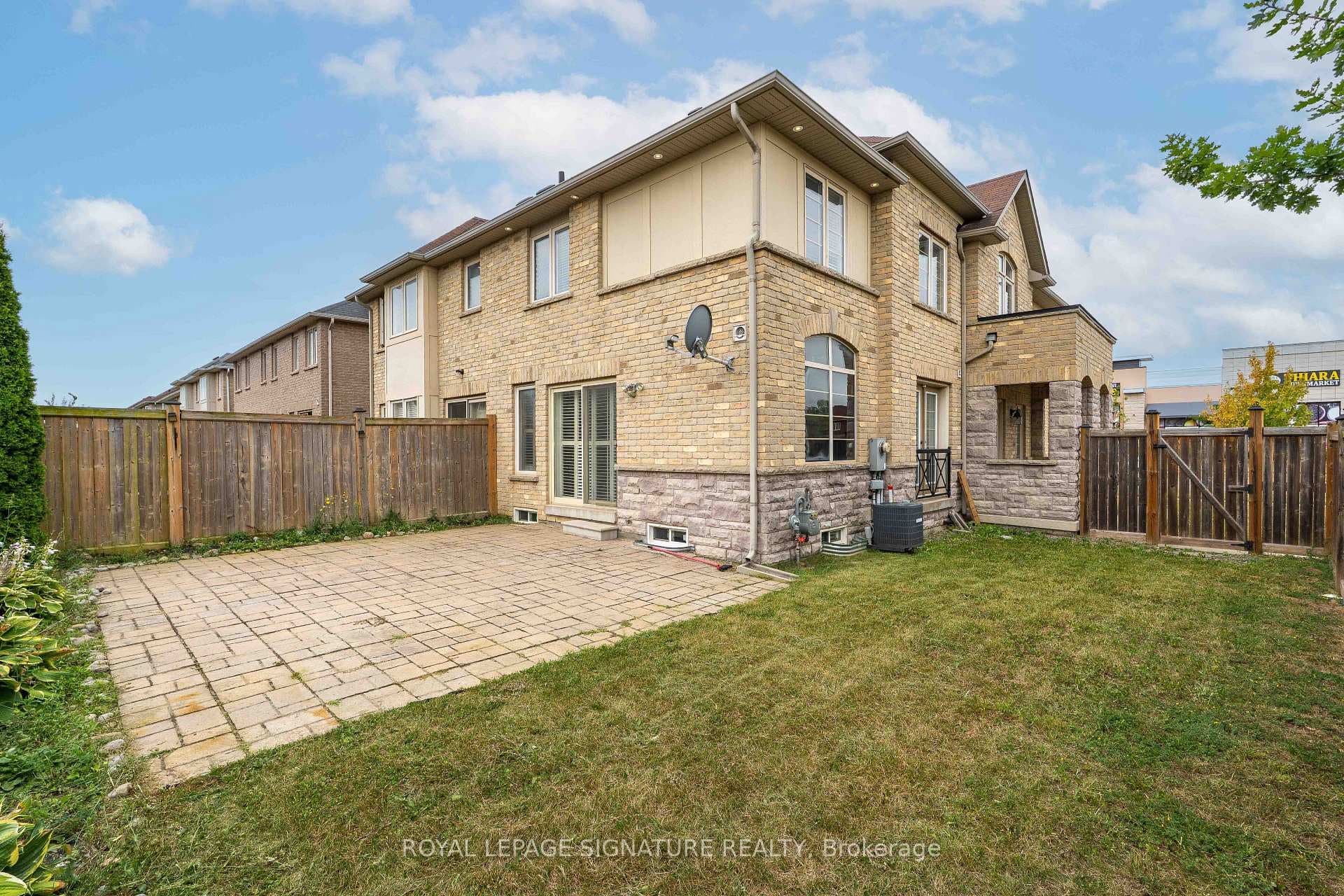 4280 Thomas Alton Boulevard - Semi-Detached photo 34 of 35 in Burlington, Ontario