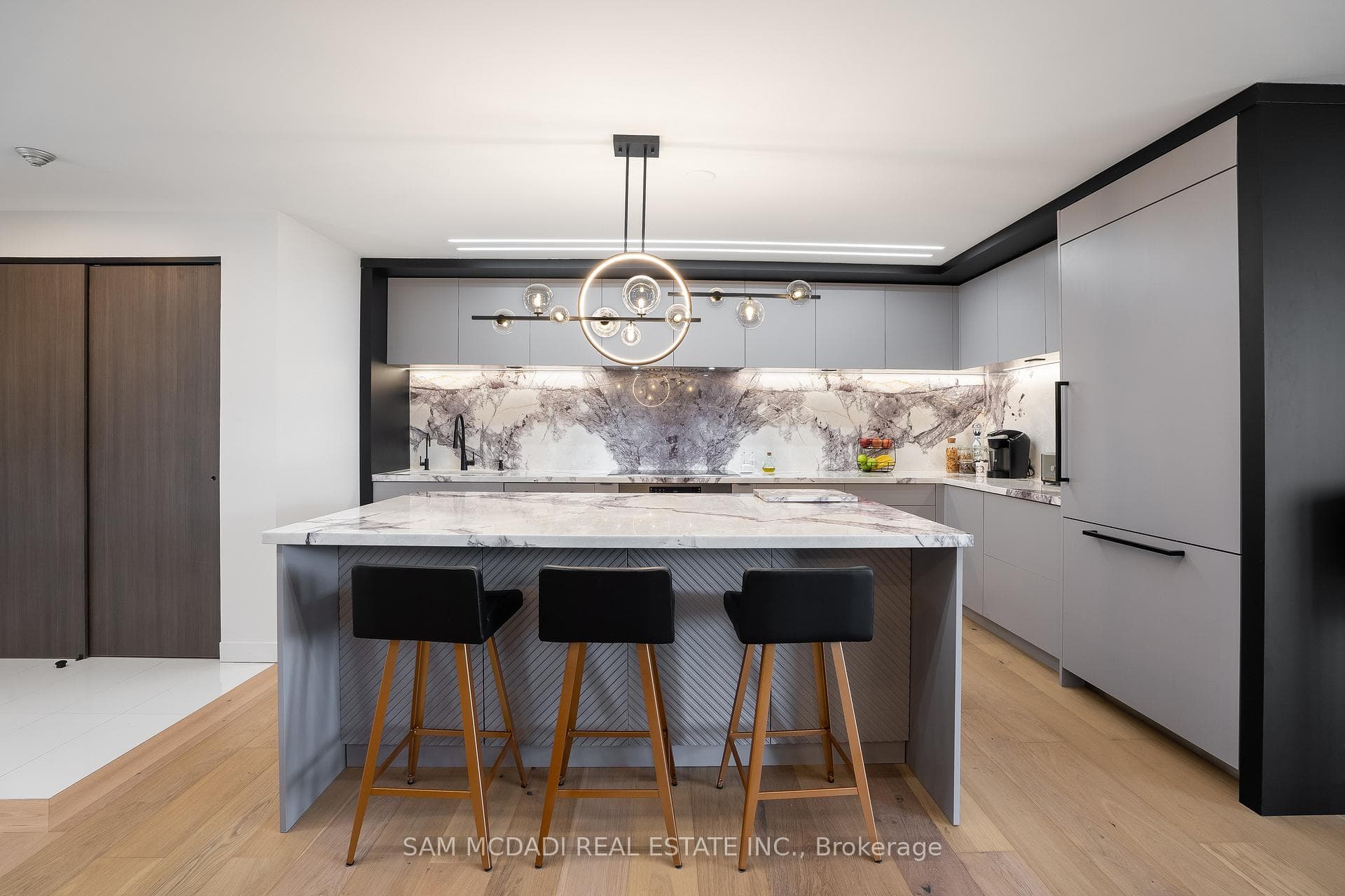 5444 Yonge Street Unit 304 - Condo photo 10 of 40 in Thornhill / Willowdale, Ontario