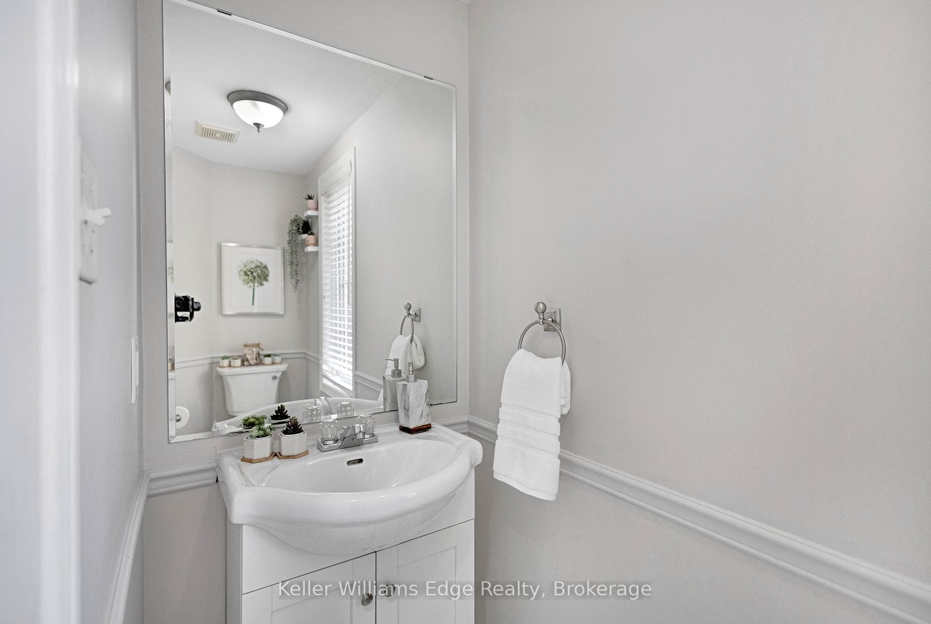 1854 Imperial Way - Townhouse photo 19 of 48 in Burlington, Ontario
