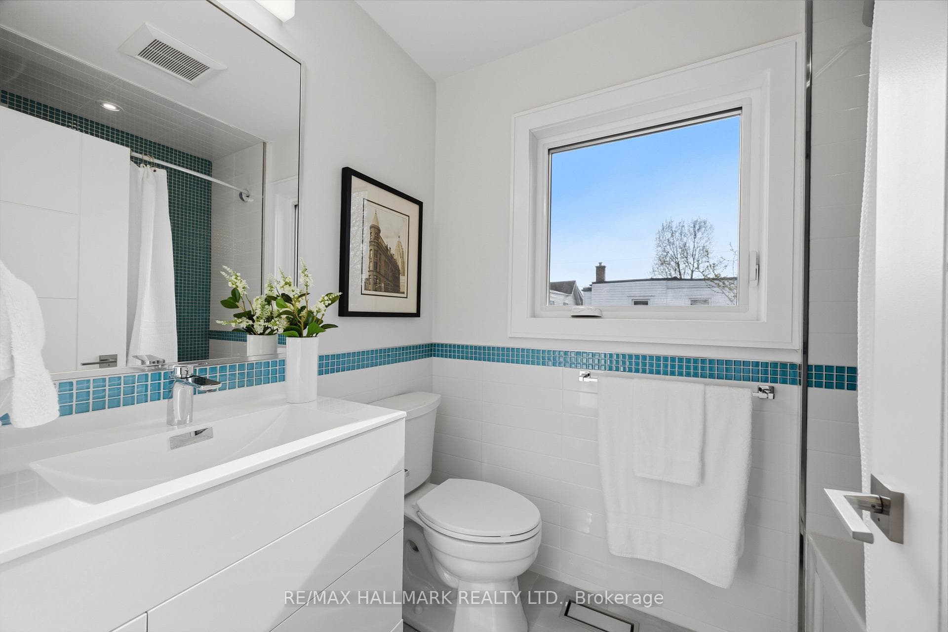 3A Linton Avenue - Semi-Detached photo 33 of 50 in Birch Cliff / Cliffside, Ontario