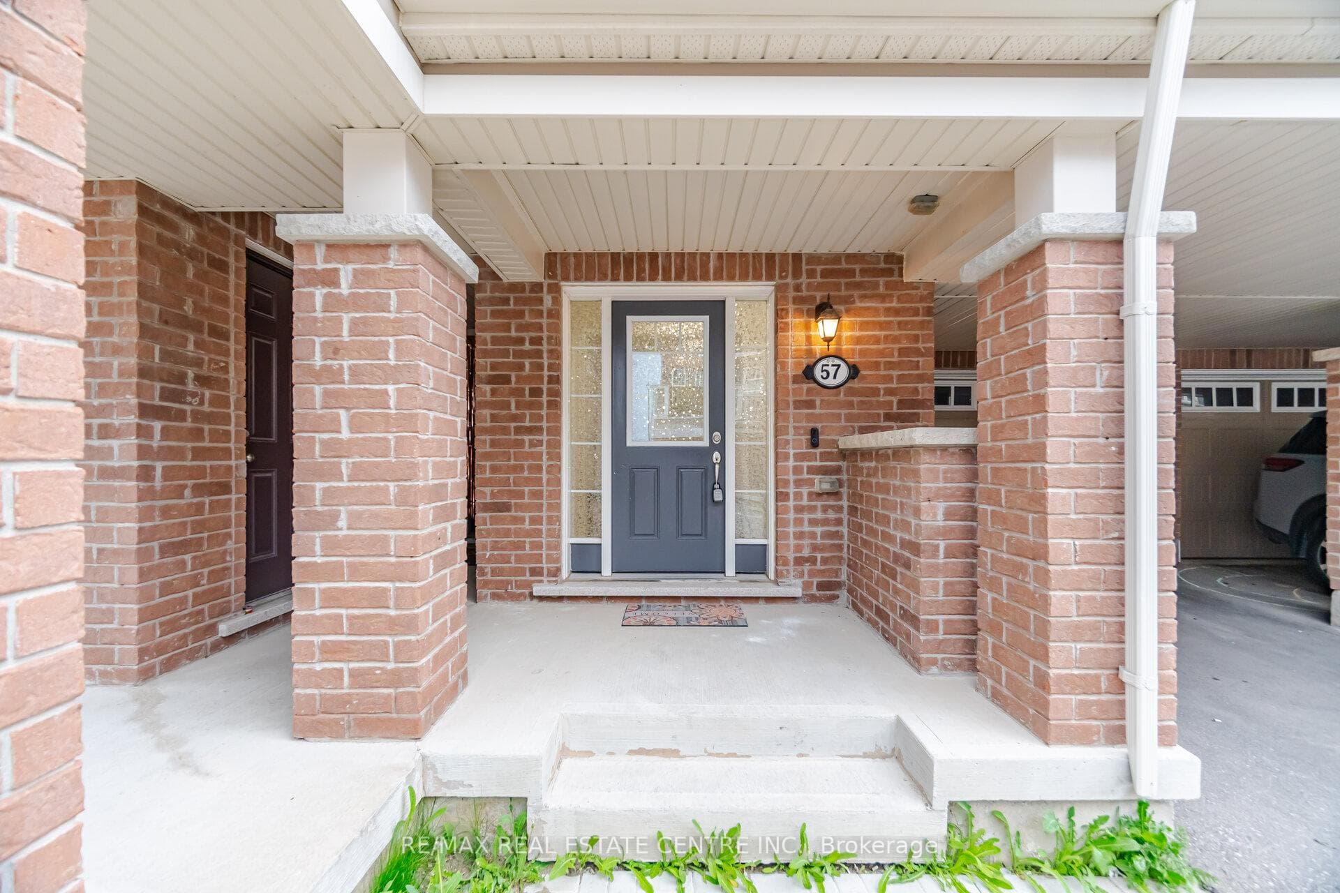 1000 Asleton Boulevard Unit 57 - Townhouse photo 3 of 33 in Milton, Ontario