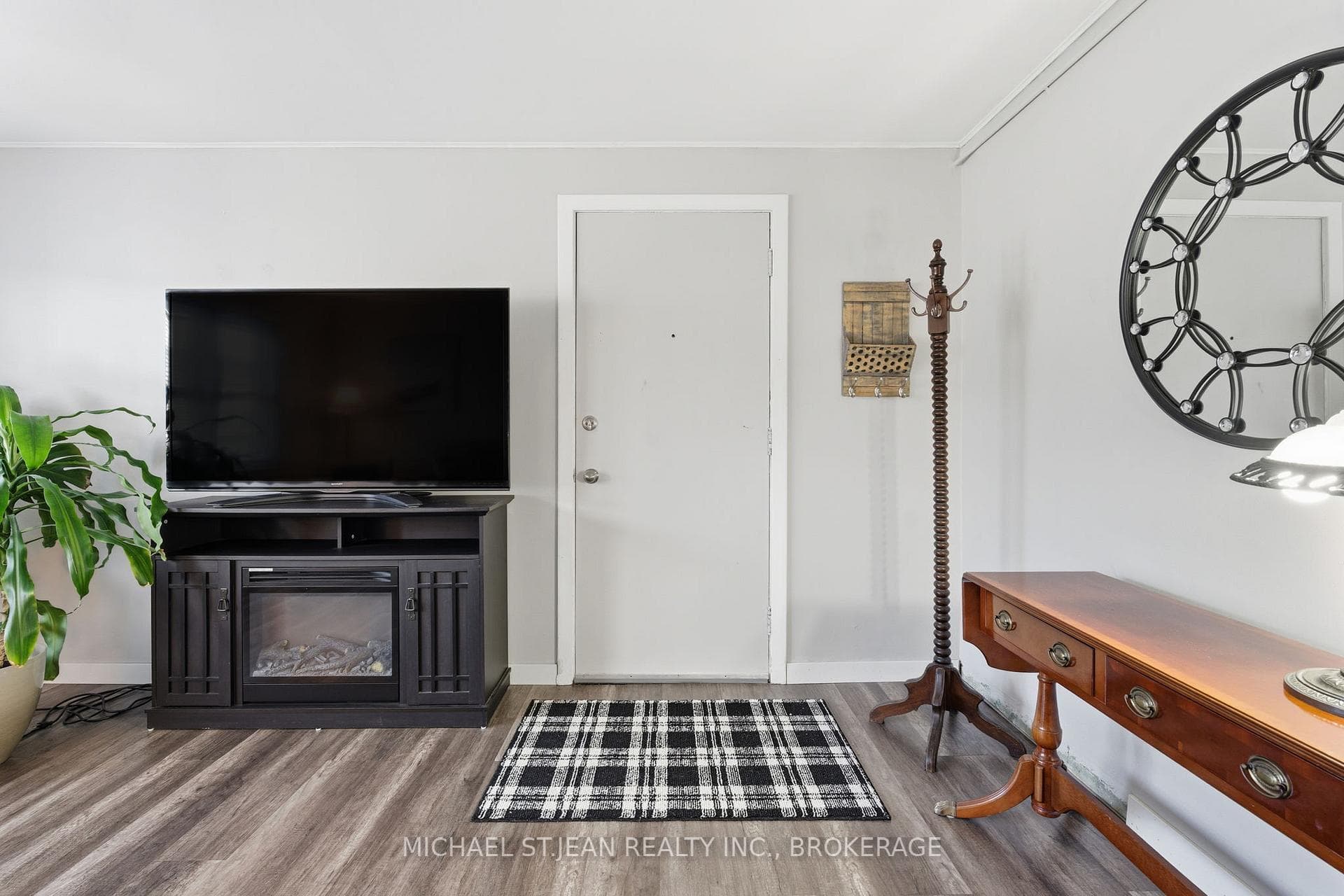 1755 King Street Unit 9 - Condo photo 12 of 32 in Hamilton, Ontario