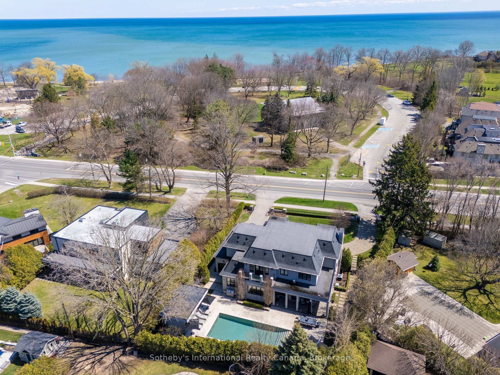 1497 Lakeshore Road - Detached photo 50 of 50 in Oakville, Ontario