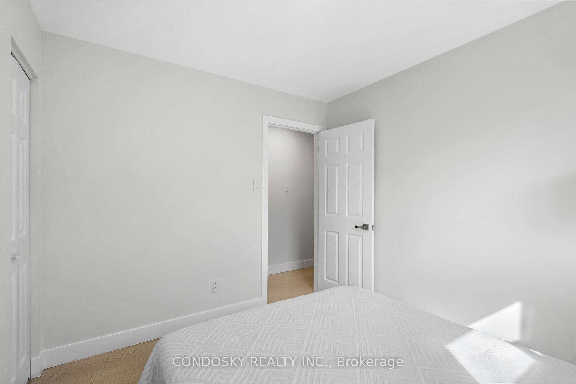 768 Annamore Road - Semi-Detached photo 22 of 44 in Mississauga, Ontario