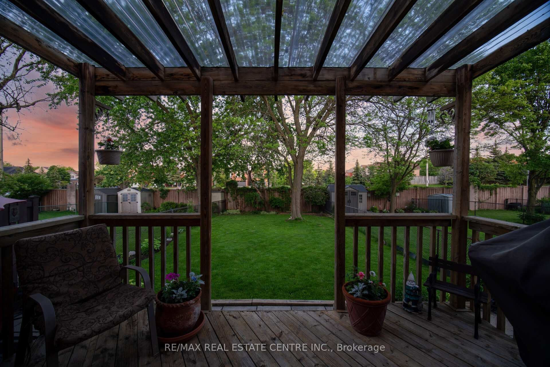 2800 Bucklepost Crescent - Semi-Detached photo 37 of 46 in Mississauga, Ontario