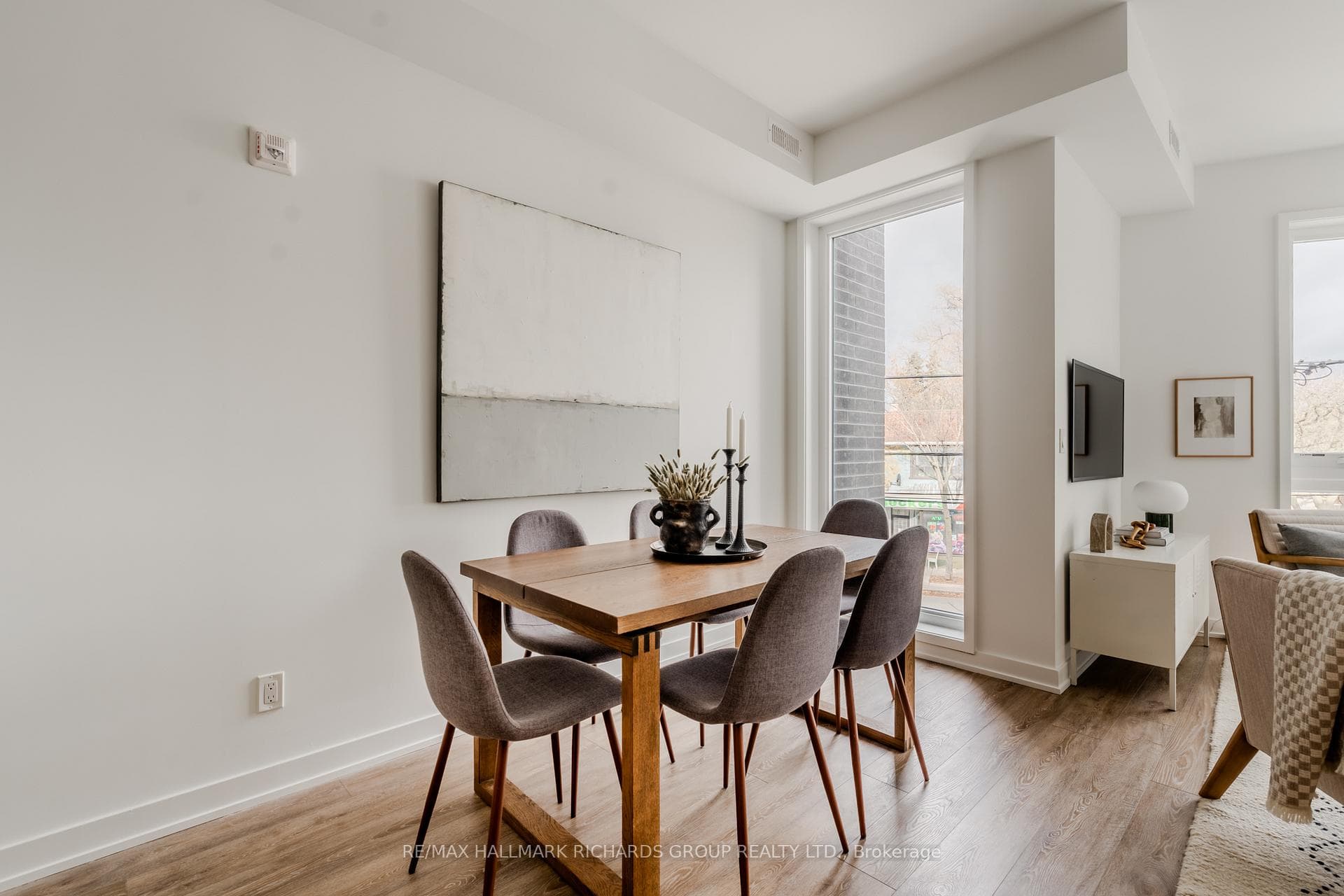35 Birchcliff Avenue Unit 35 - Condo photo 7 of 13 in Birch Cliff / Cliffside, Ontario