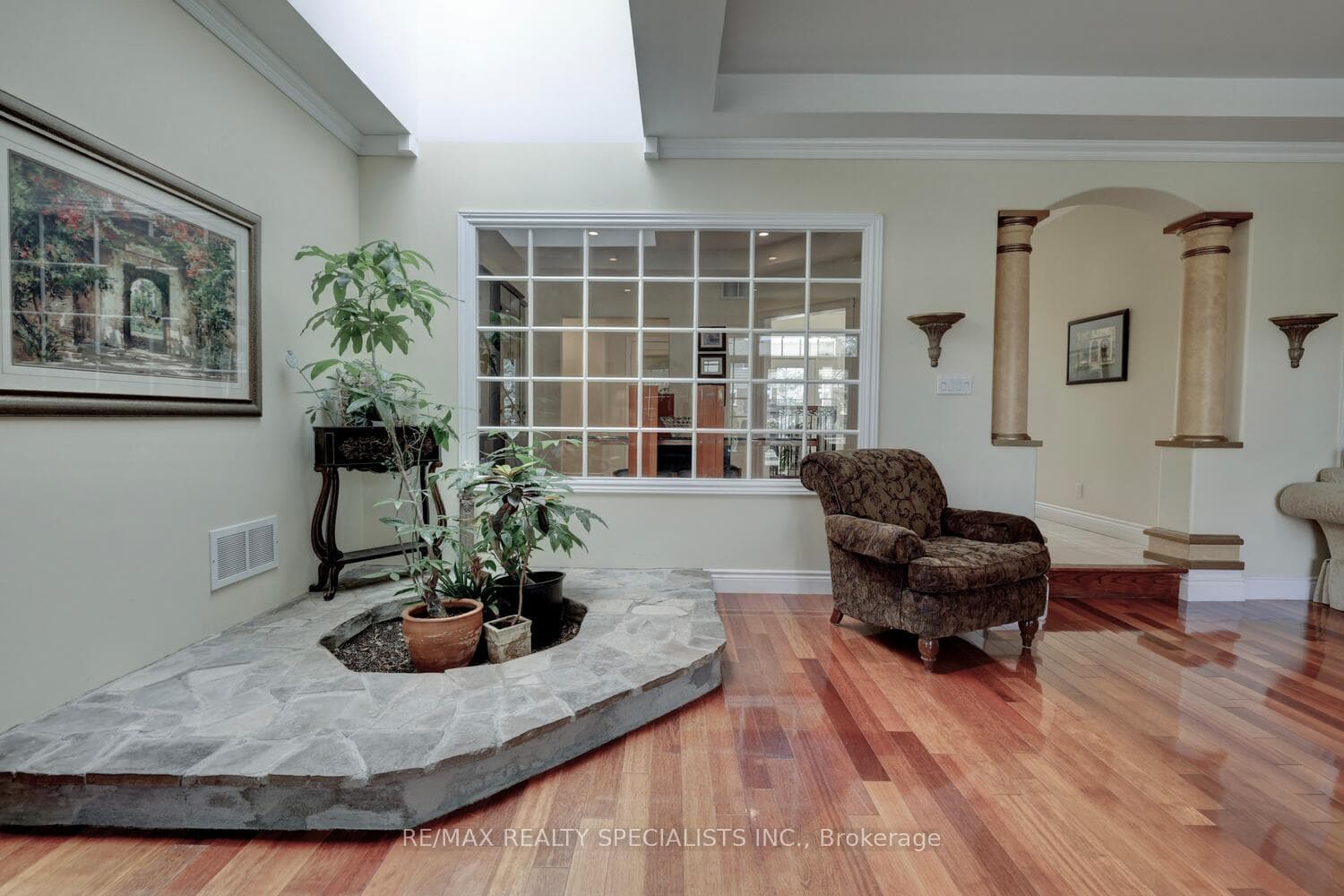 2141 Fowler Lane - Detached photo 9 of 44 in Mississauga, Ontario