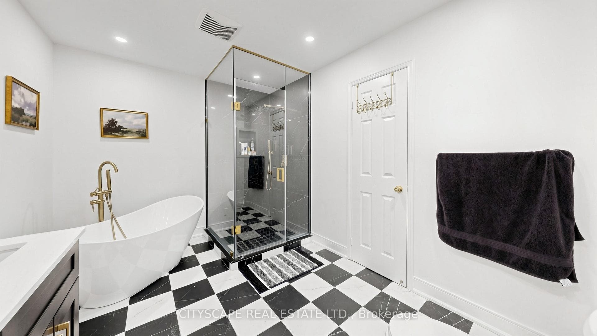 5534 River Grove Avenue - Detached photo 20 of 36 in Mississauga, Ontario