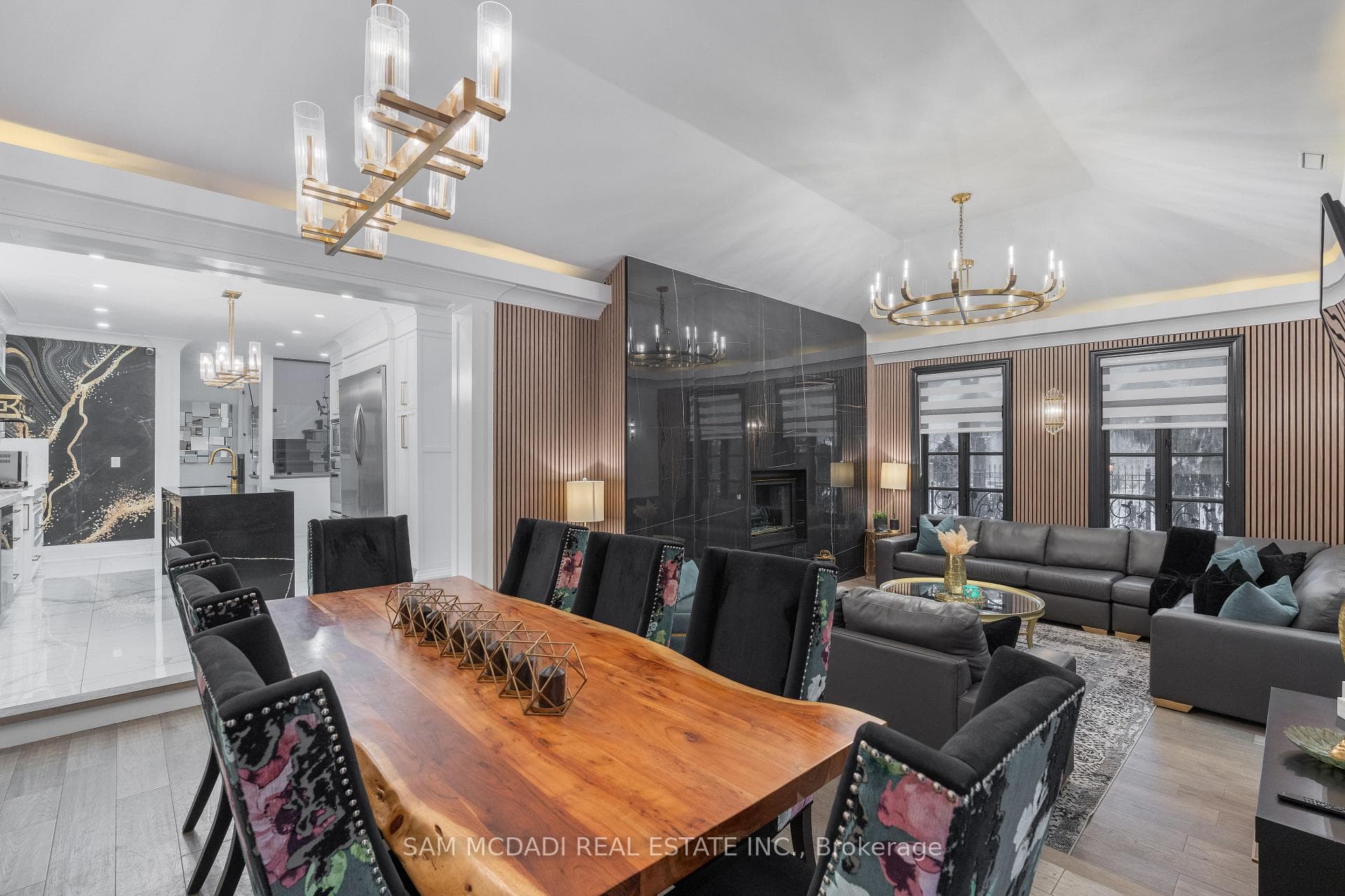 1540 Mississauga Road - Detached photo 13 of 39 in Mississauga, Ontario