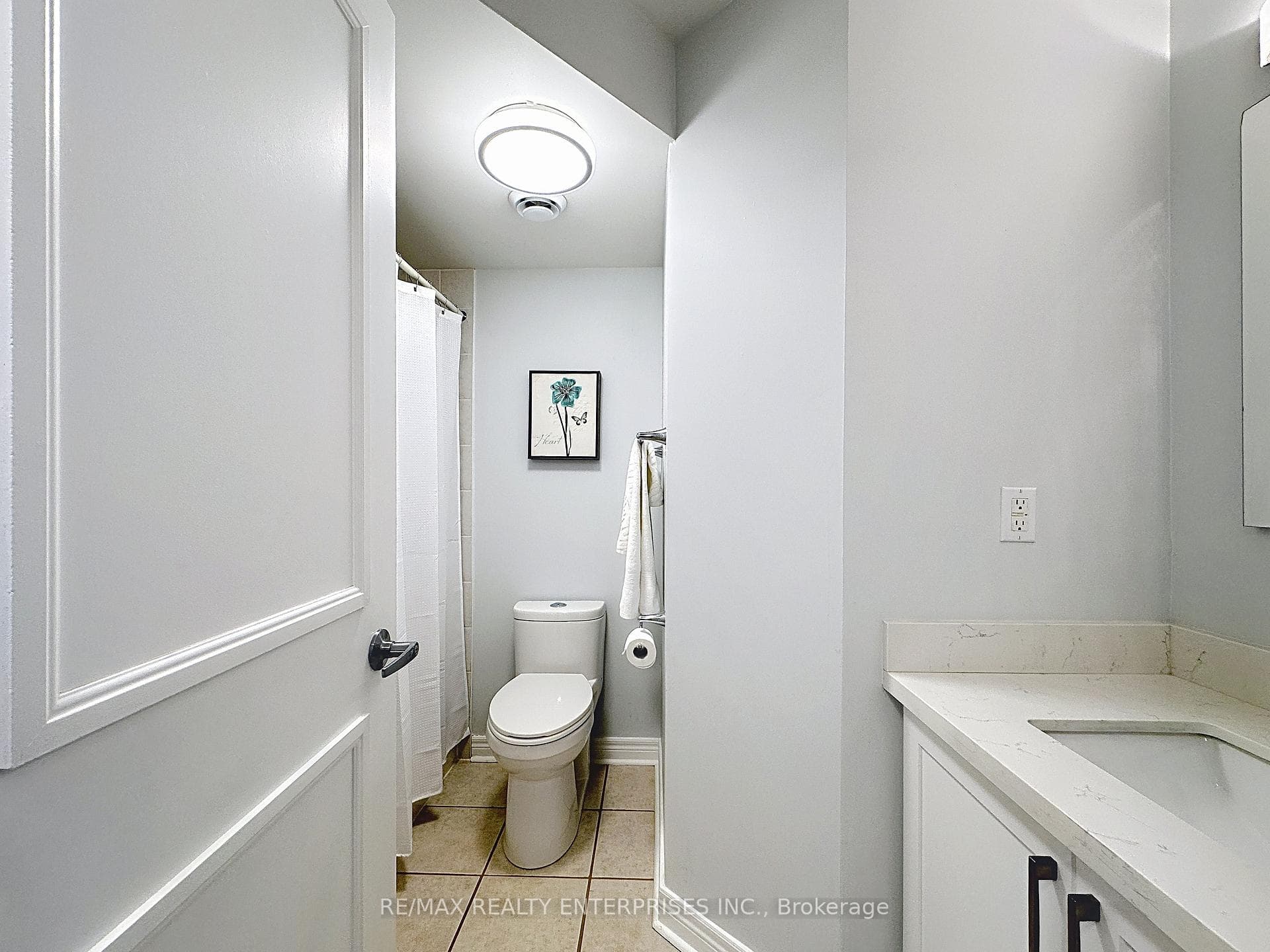 52 Aerodrome Crescent Unit 102 - Condo photo 29 of 47 in Flemingdon Park / Don Mills, Ontario