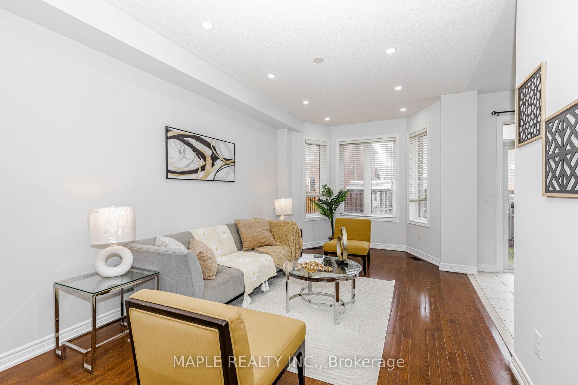 10 Eastlake Road - Semi-Detached photo 8 of 50 in Brampton, Ontario