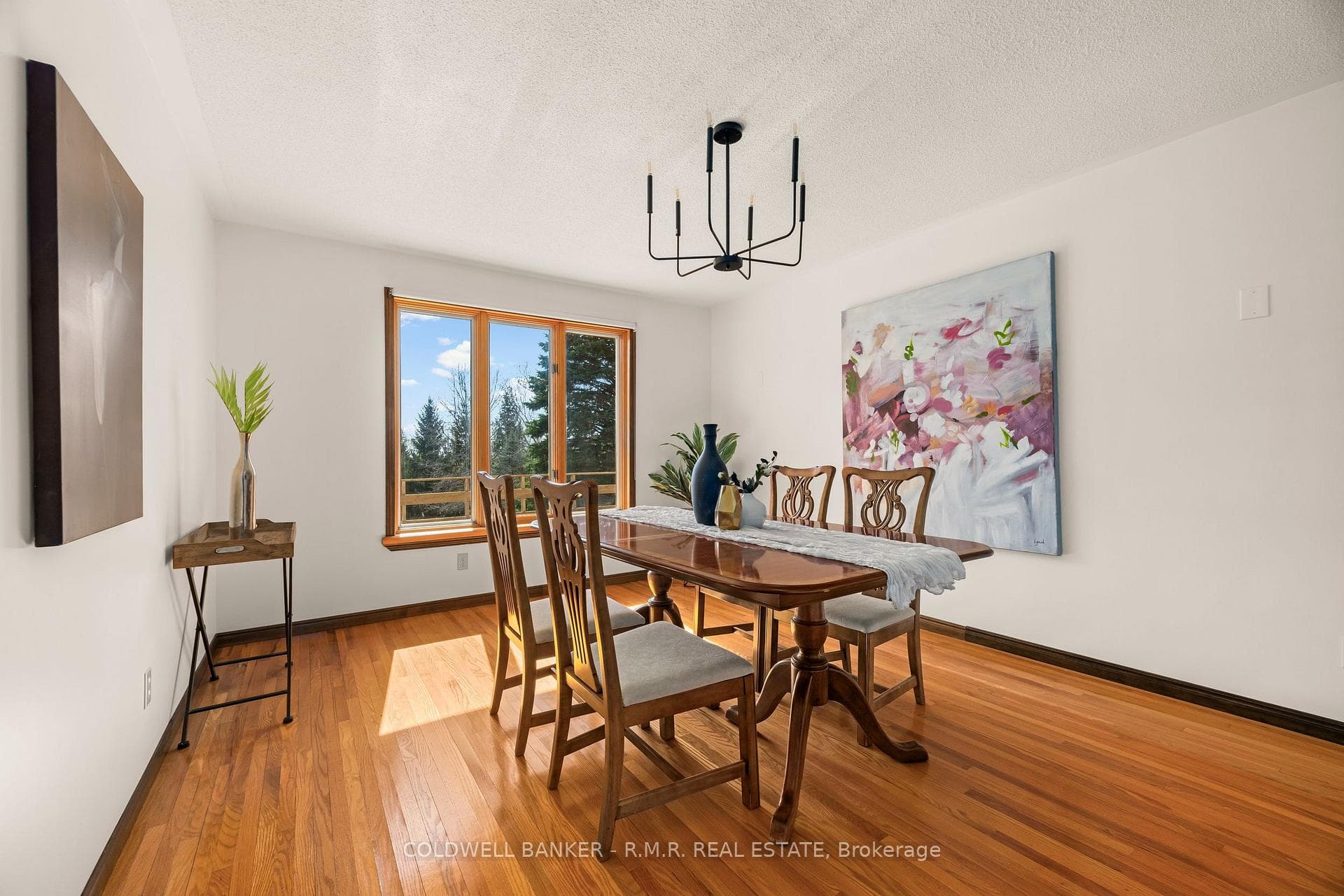 21 Skye Valley Drive - Detached photo 10 of 50 in Hamilton Township, Ontario