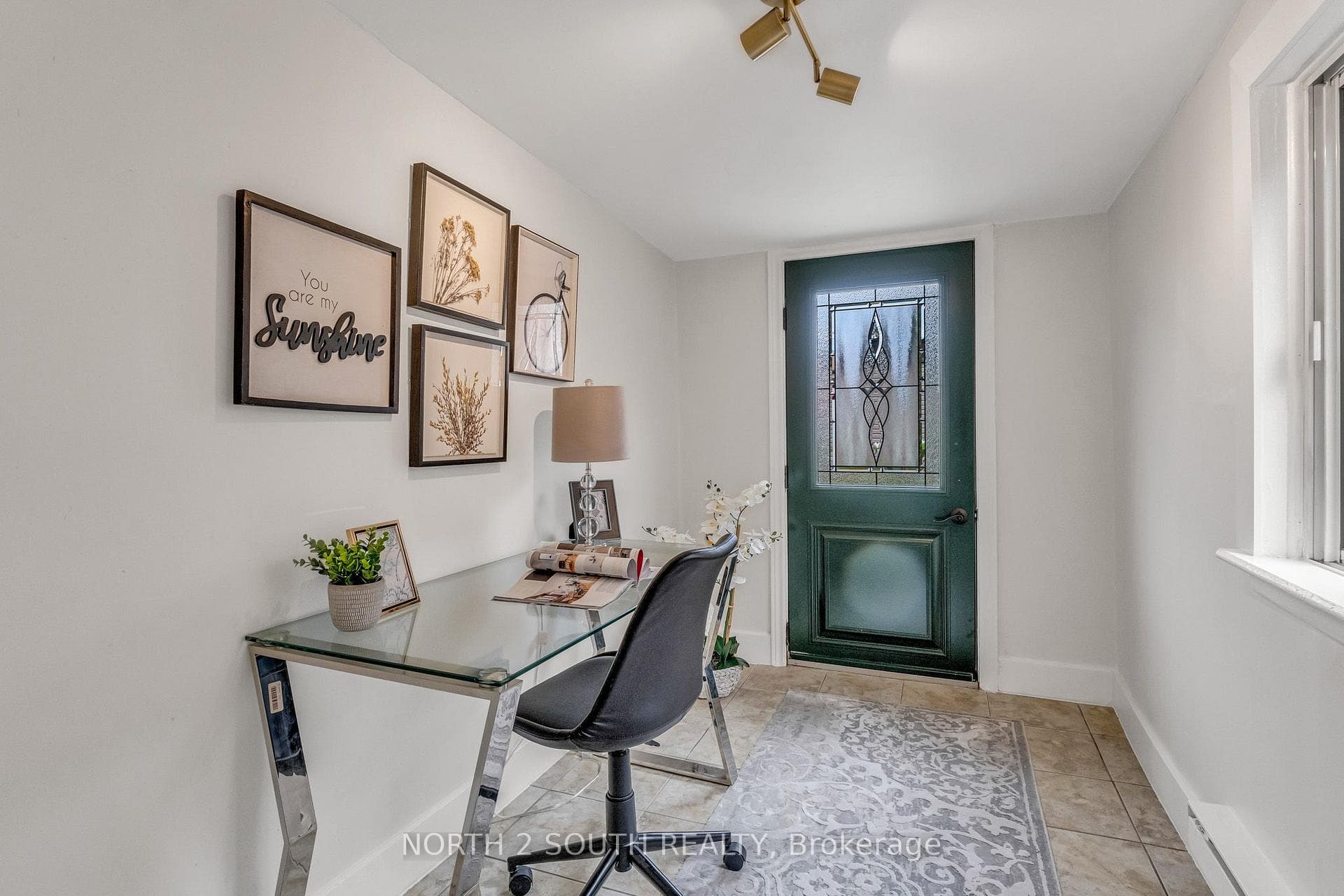 28 Teignmouth Avenue - Detached photo 14 of 44 in Keelesdale / Eglinton West, Ontario