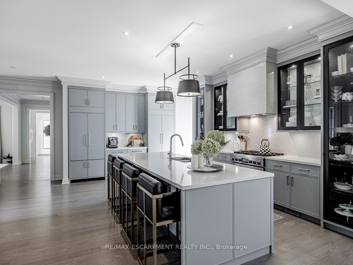 393 Maple Grove Drive - New Construction photo 17 of 49 in Oakville, Ontario