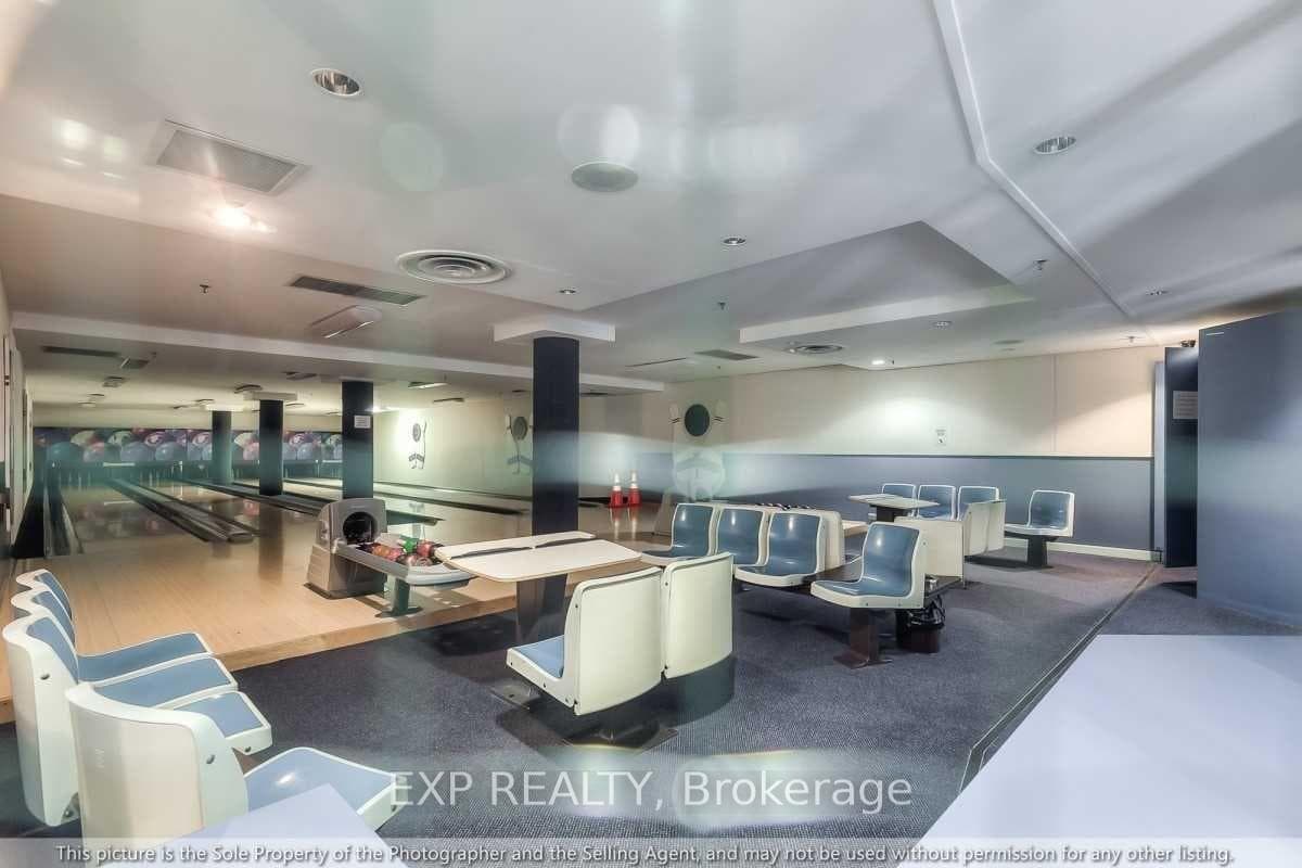 88 Corporate Drive Unit 1702 - Condo photo 19 of 20 in Scarborough (West Hill / Highland Creek), Ontario