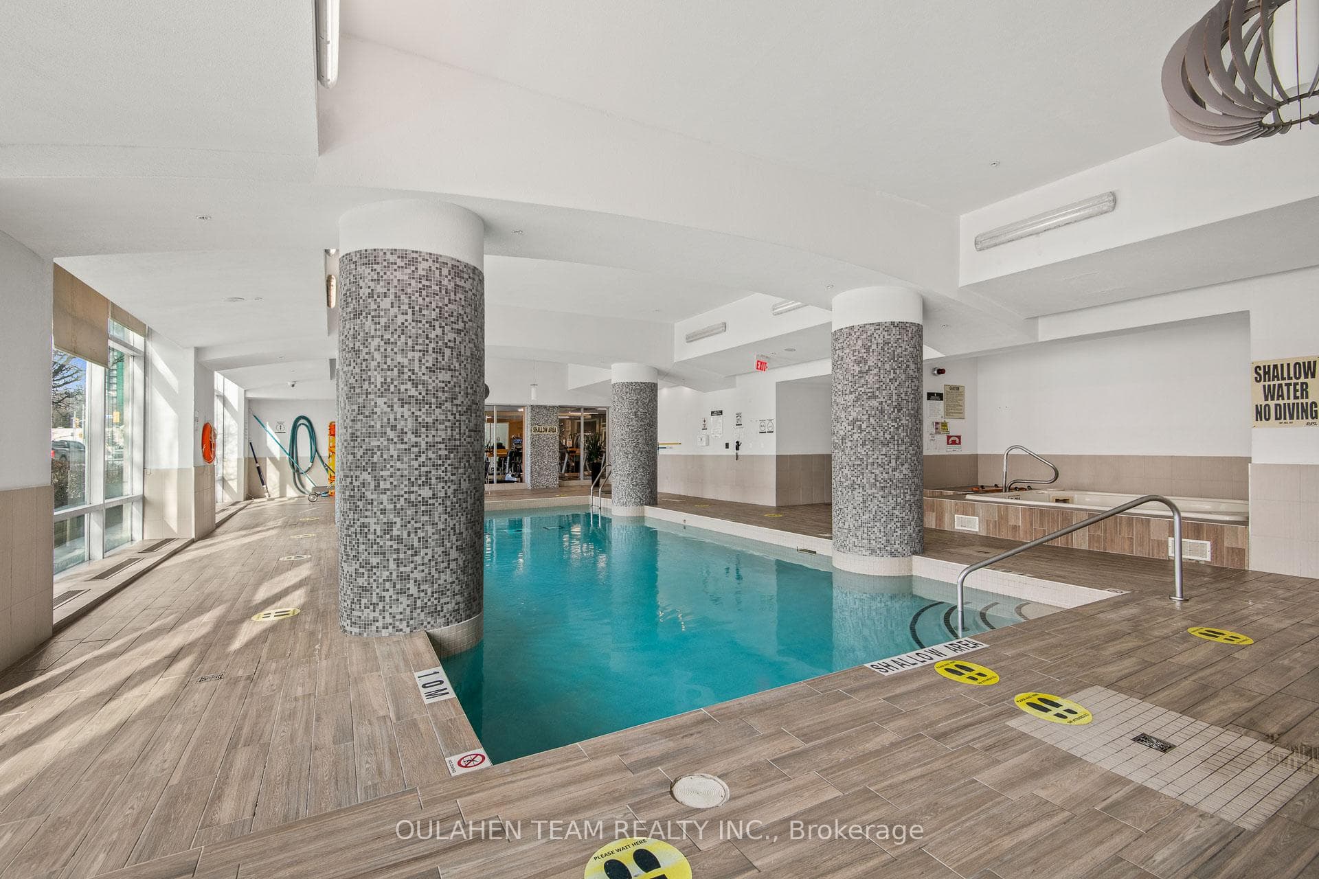 16 Harrison Garden Boulevard Unit 309 - Condo photo 17 of 35 in Willowdale / Newtonbrook, Ontario
