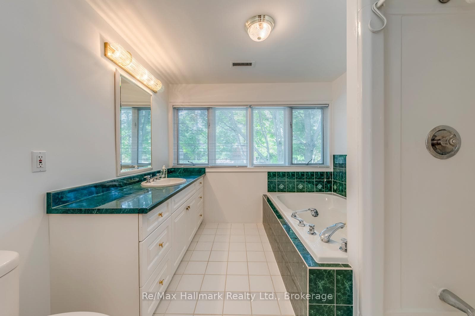 157 Trelawn Avenue - Detached photo 36 of 50 in Oakville, Ontario