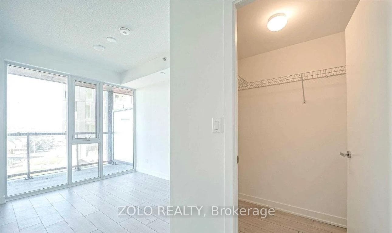 3200 Dakota Common Unit B520 - Condo photo 11 of 11 in Burlington, Ontario
