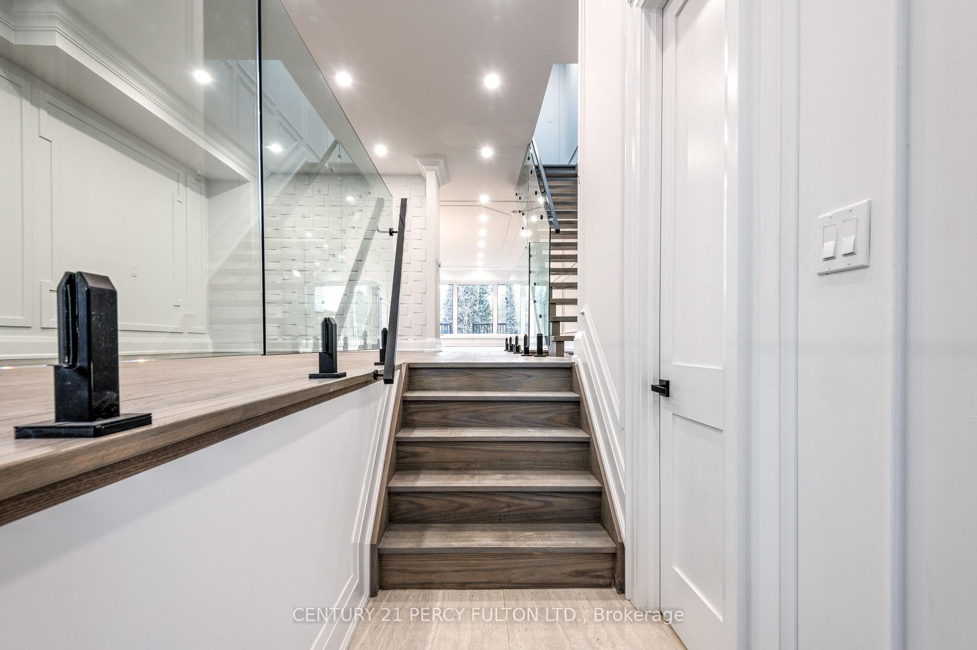 195 Danforth Road - New Construction photo 3 of 27 in Birch Cliff / Cliffside, Ontario