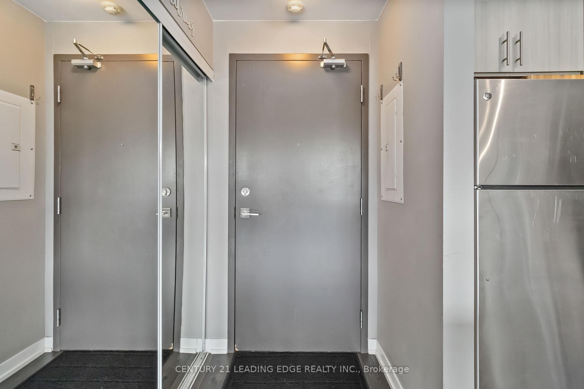 1284 Guelph Line Unit 205 - Condo photo 8 of 29 in Burlington, Ontario