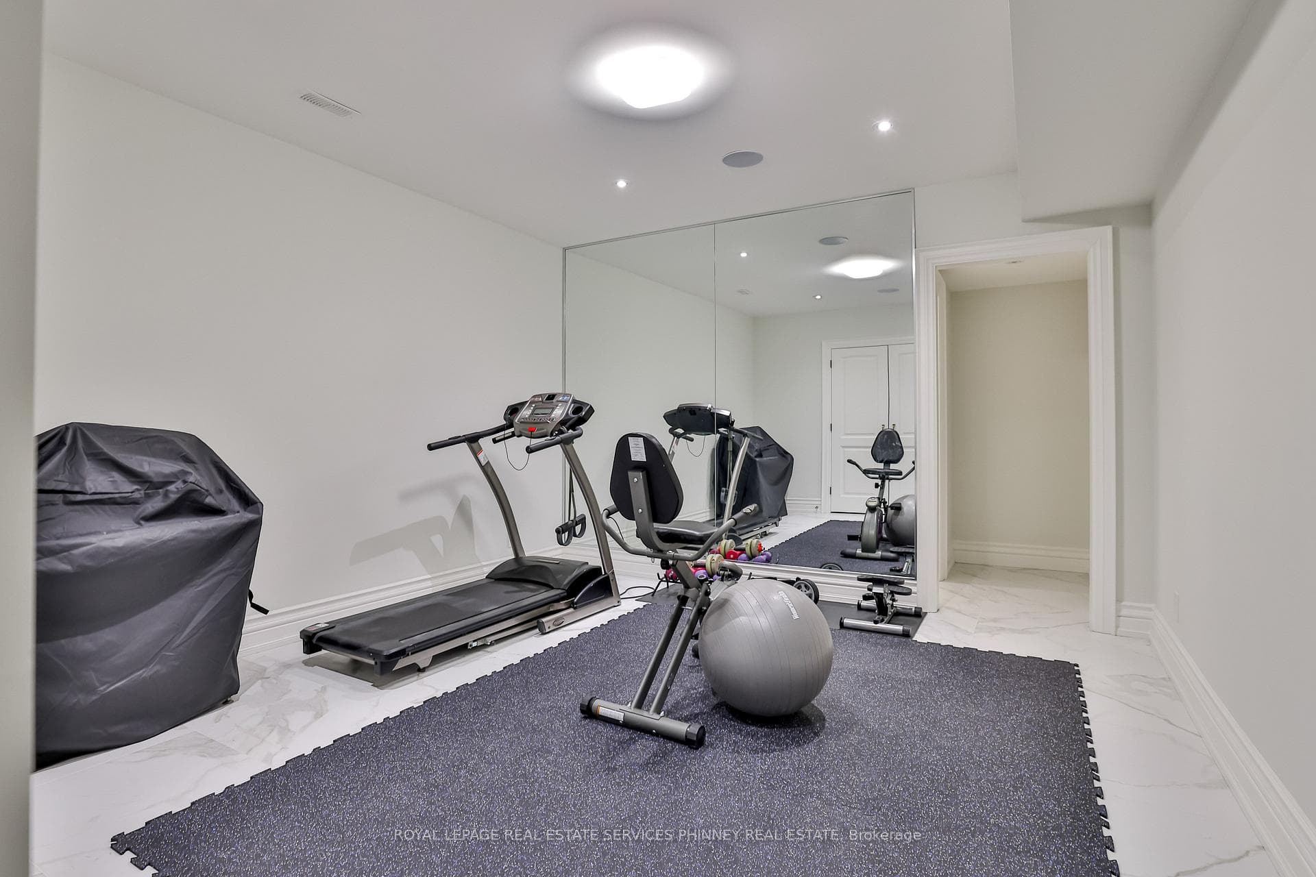 1511 Broadmoor Avenue - Detached photo 37 of 50 in Mississauga, Ontario