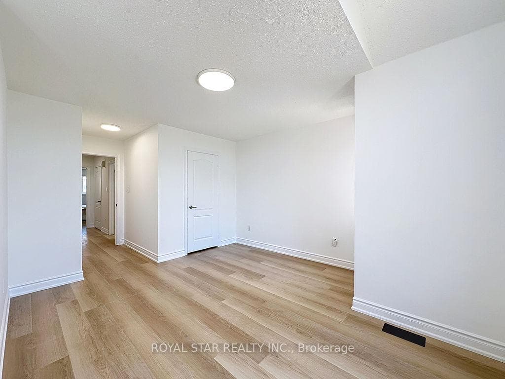 351 Giddings Crescent - Semi-Detached photo 20 of 50 in Milton, Ontario