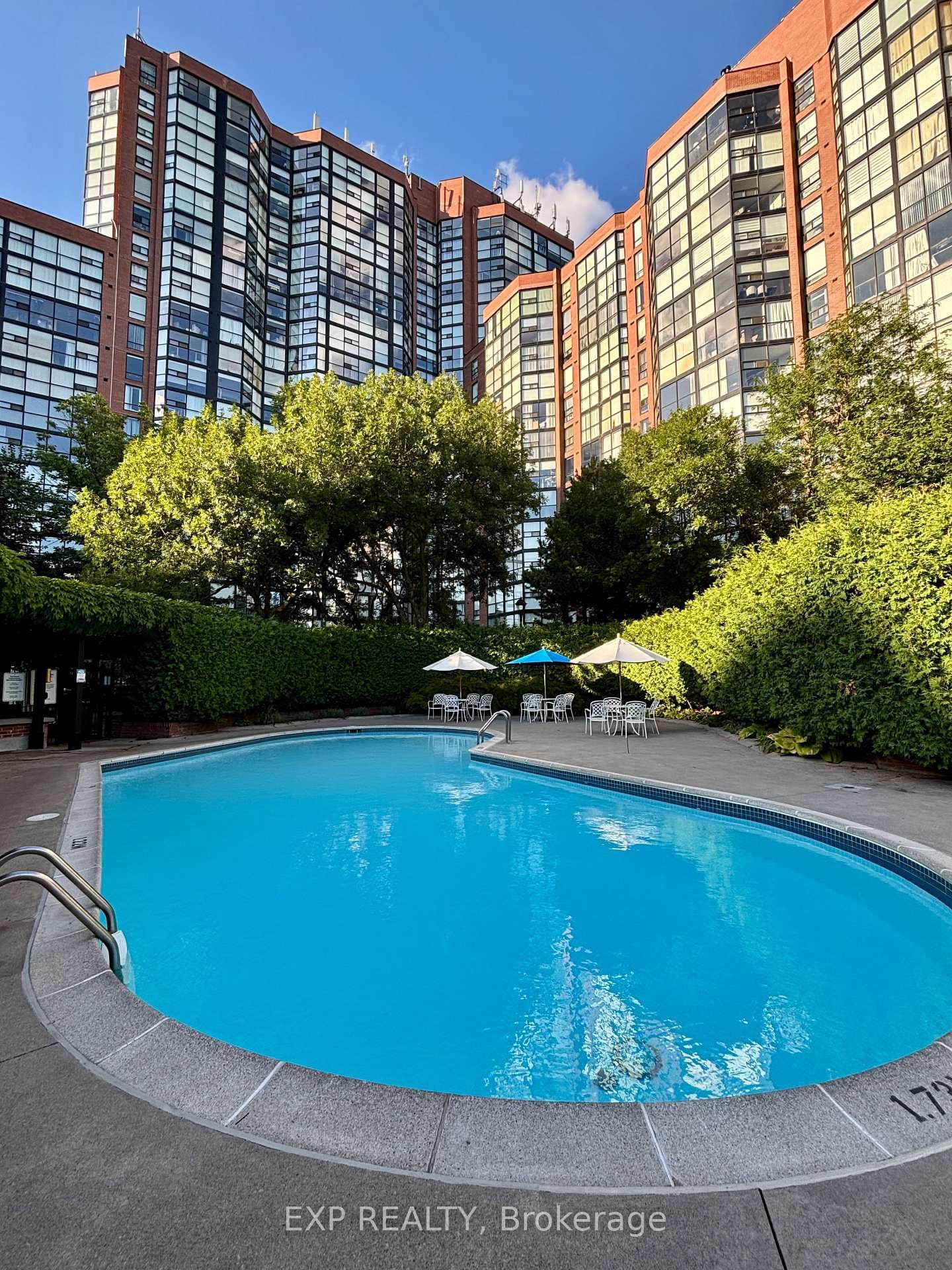725 King Street Unit 705 - Condo photo 9 of 14 in Downtown Toronto / Waterfront, Ontario