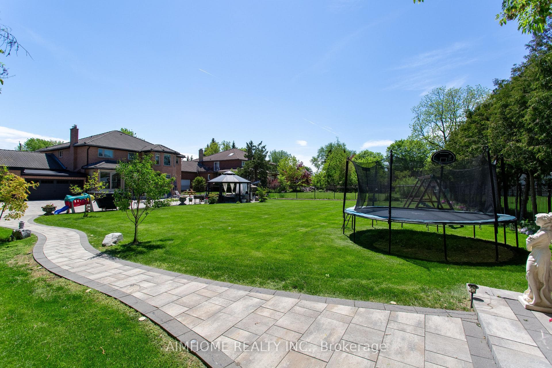 42 Lee Avenue - Detached photo 4 of 50 in Markham, Ontario