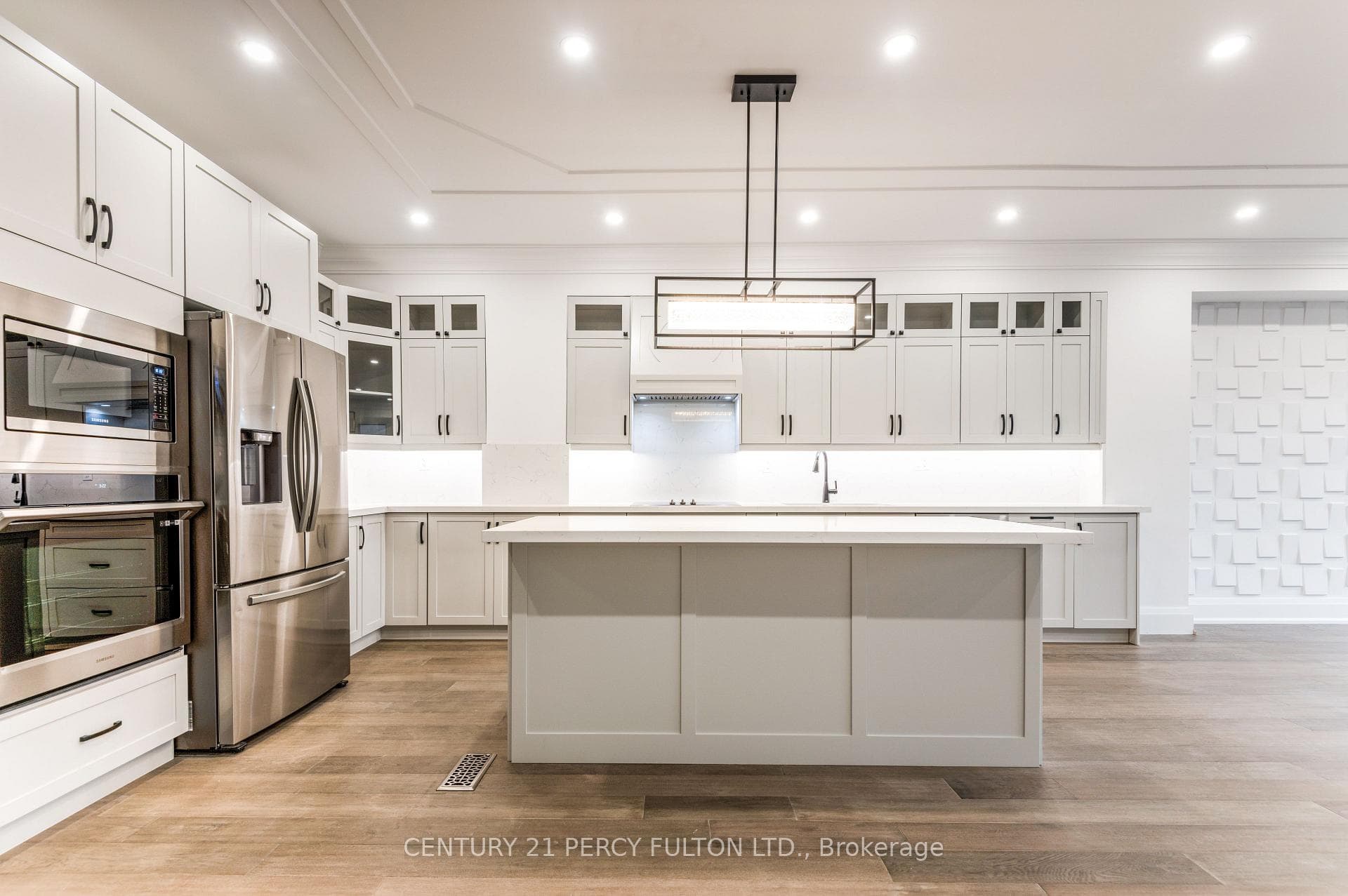 195 Danforth Road - New Construction photo 8 of 27 in Birch Cliff / Cliffside, Ontario