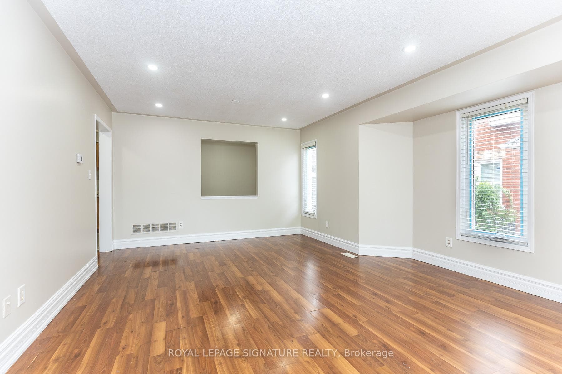 60 Blue Spruce Street - Townhouse photo 12 of 39 in Brampton, Ontario