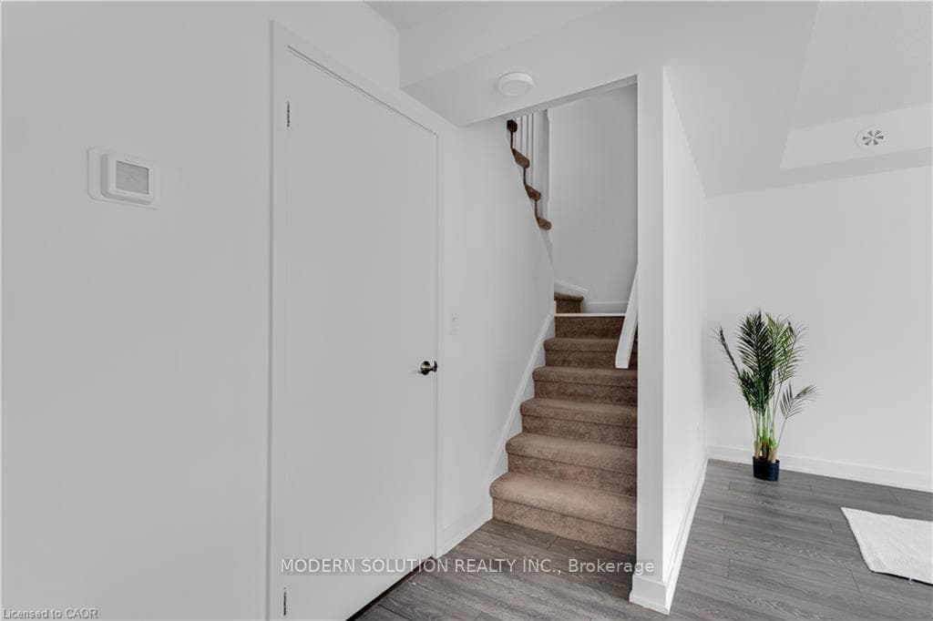 1131 Cooke Boulevard Unit 712 - Condo photo 20 of 29 in Burlington, Ontario