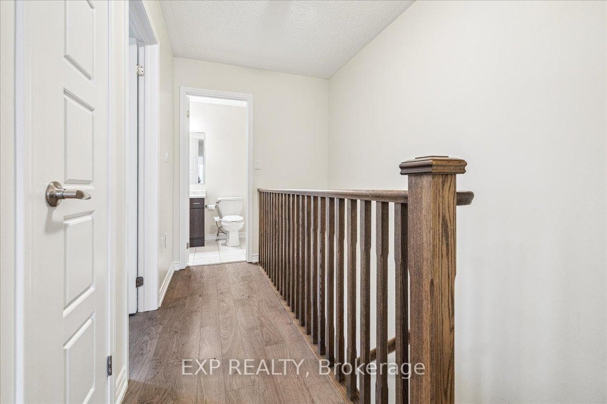 107 Lemieux Court - Townhouse photo 21 of 36 in Milton, Ontario